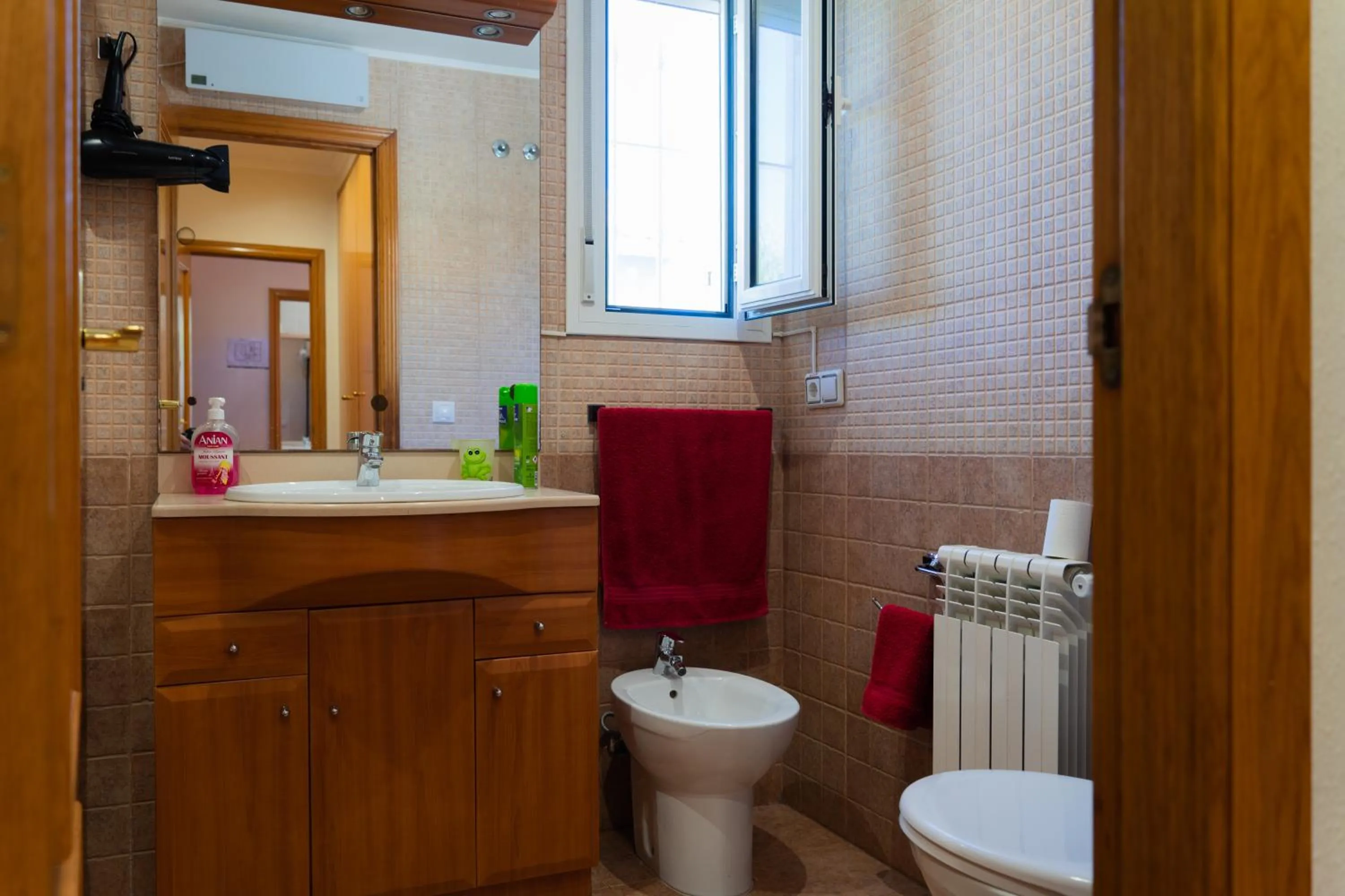 Bathroom in La perla de oasis