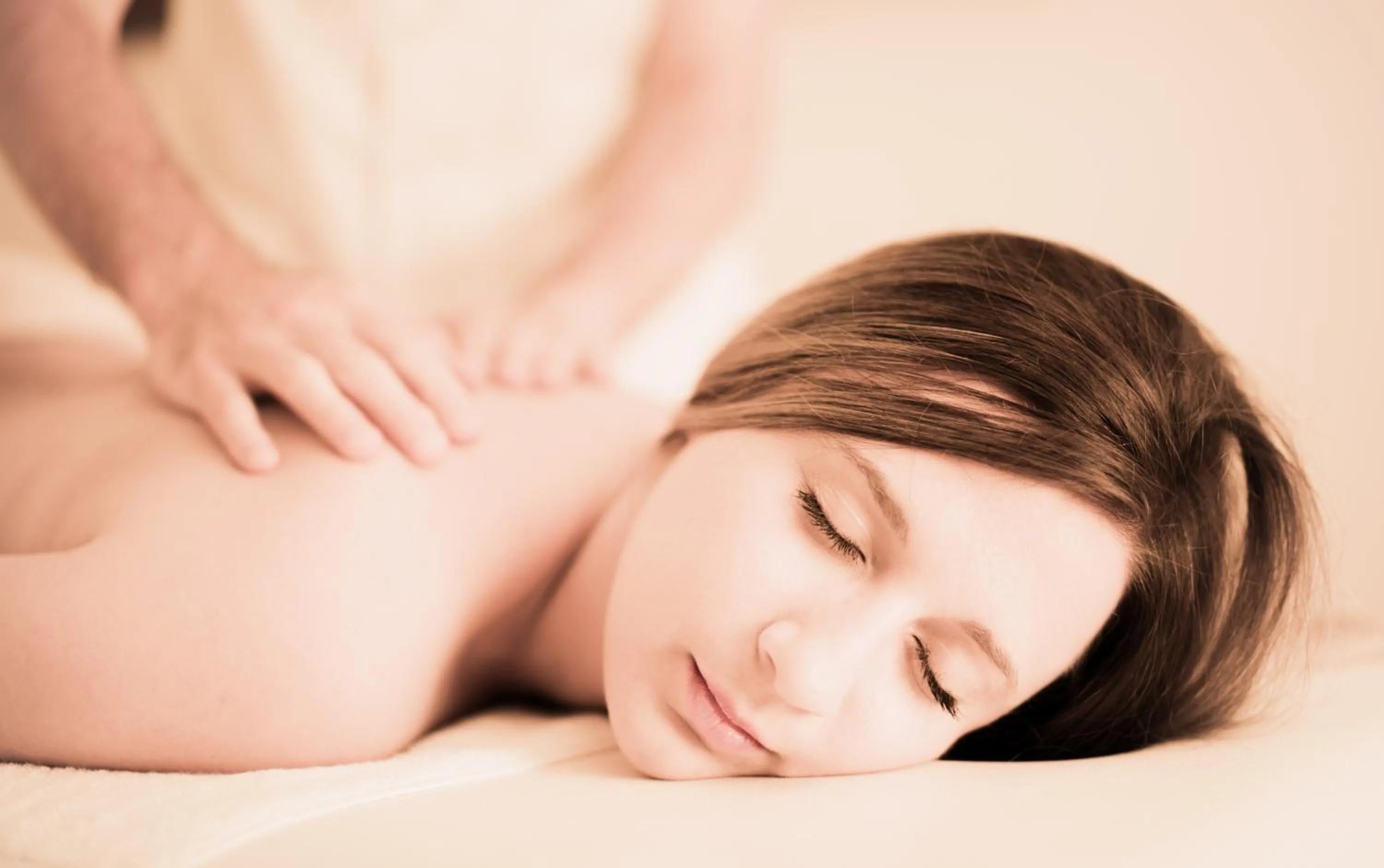 Massage in Astir Notos