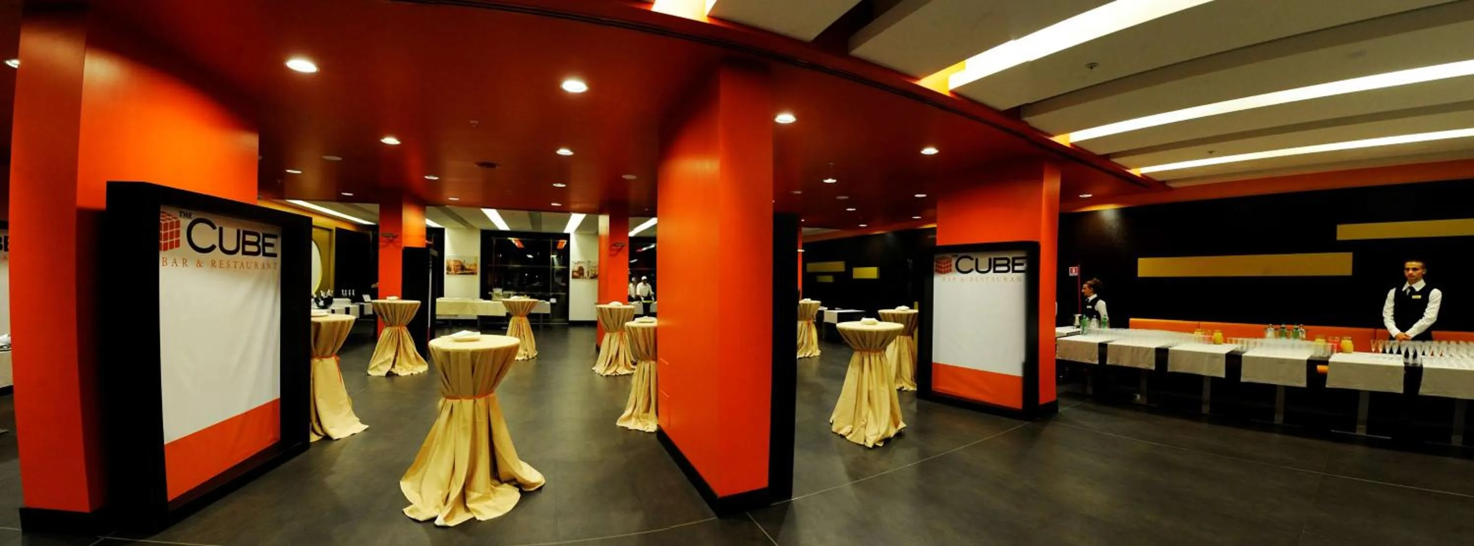 Restaurant/places to eat in Hilton Garden Inn Lecce