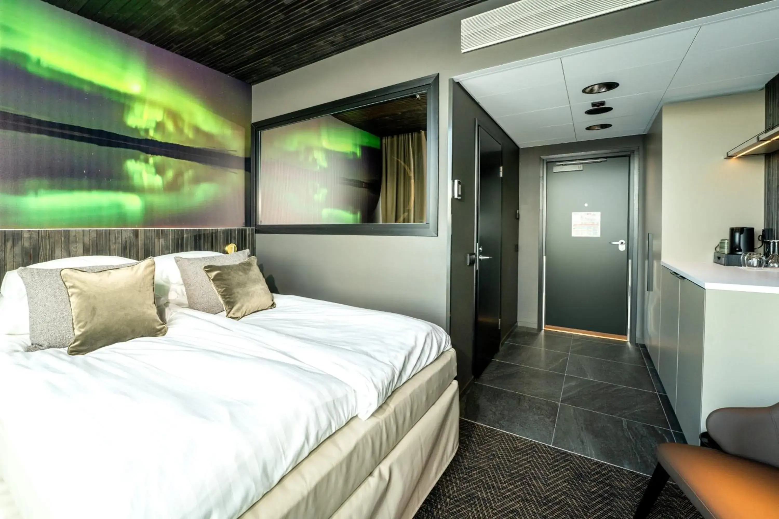 Photo of the whole room, Bed in Break Sokos Hotel Bomba Photo of the whole room, Bed in Break Sokos Hotel Bomba