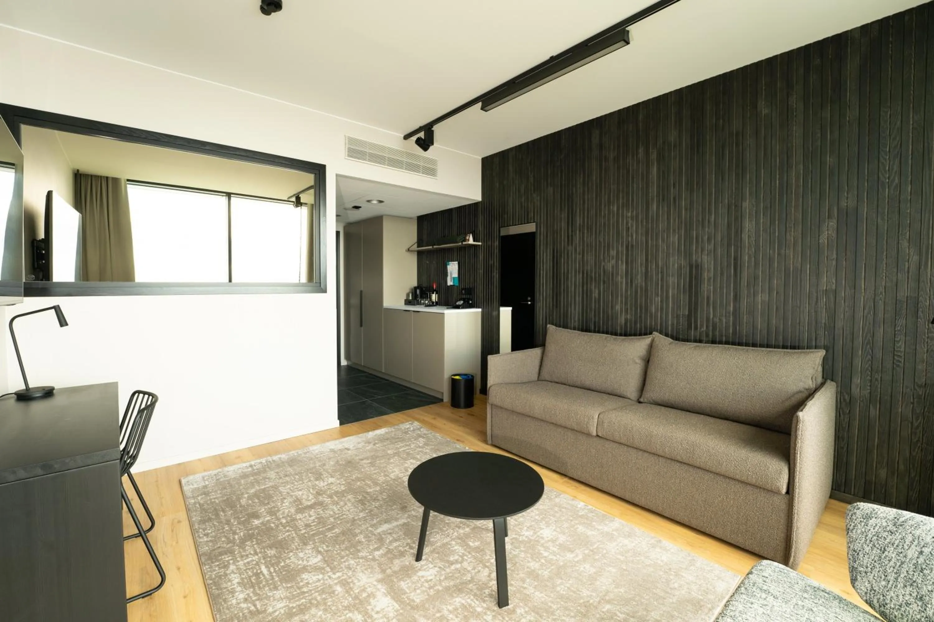 TV and multimedia in Break Sokos Hotel Bomba