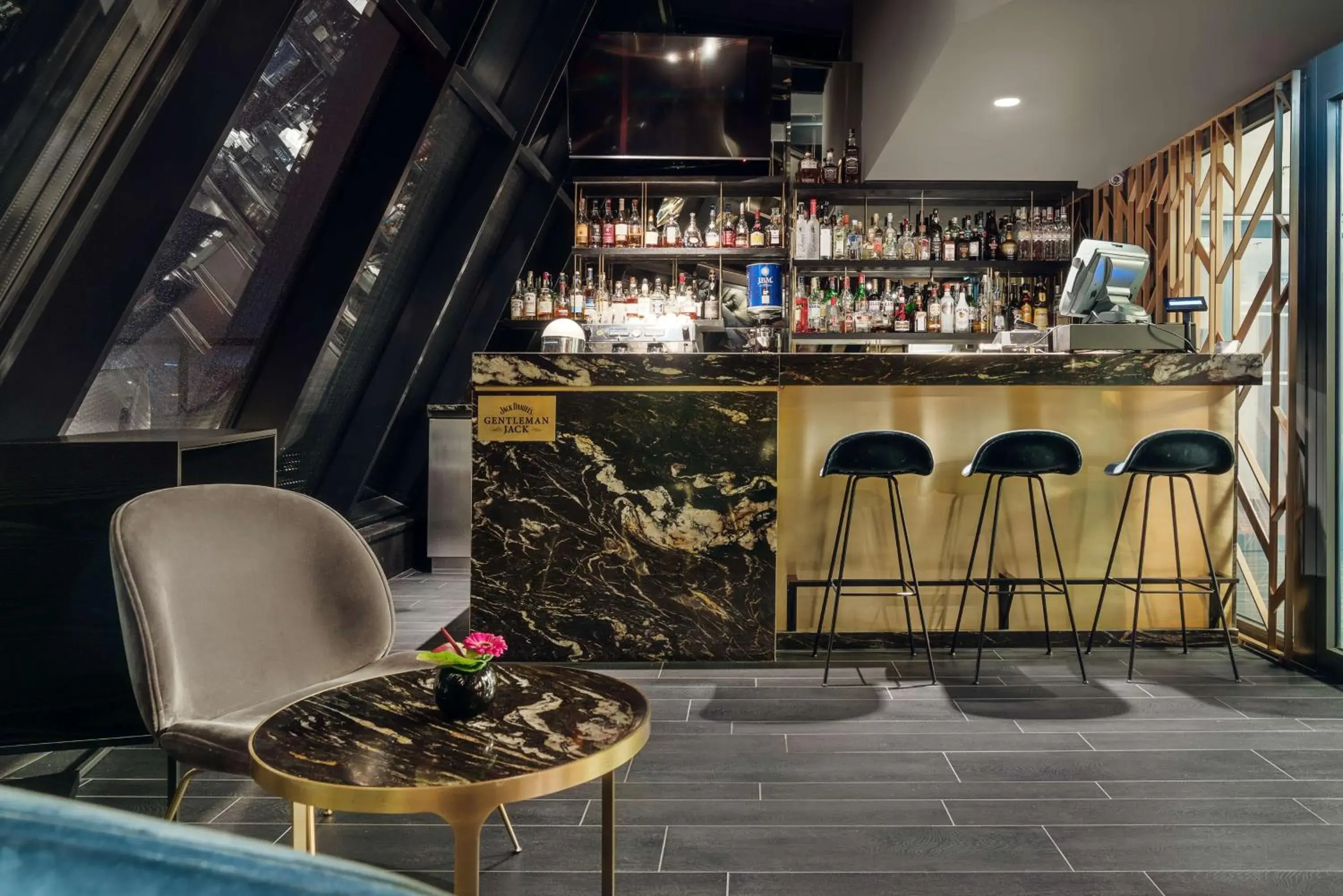 Restaurant/places to eat in Hilton Gdansk Restaurant/places to eat in Hilton Gdansk