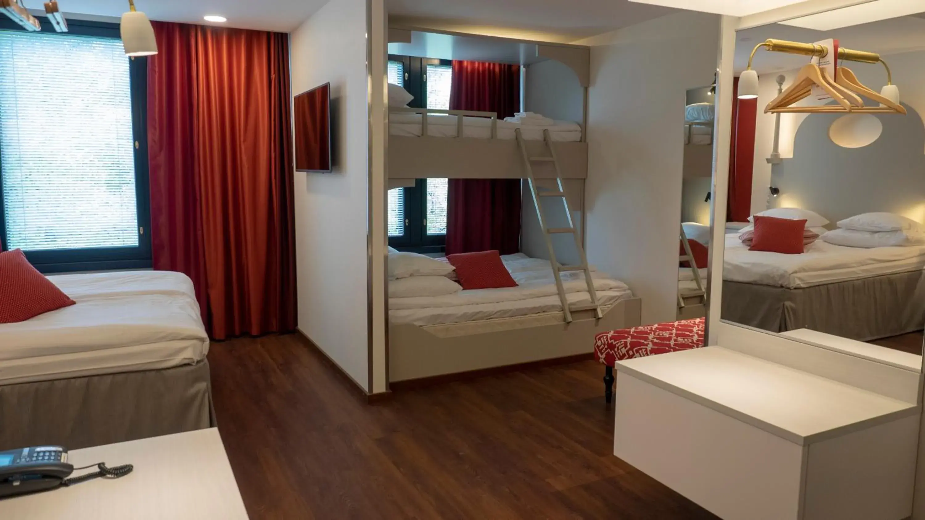 bunk bed, Bed in Original Sokos Hotel Seurahuone Kotka bunk bed, Bed in Original Sokos Hotel Seurahuone Kotka