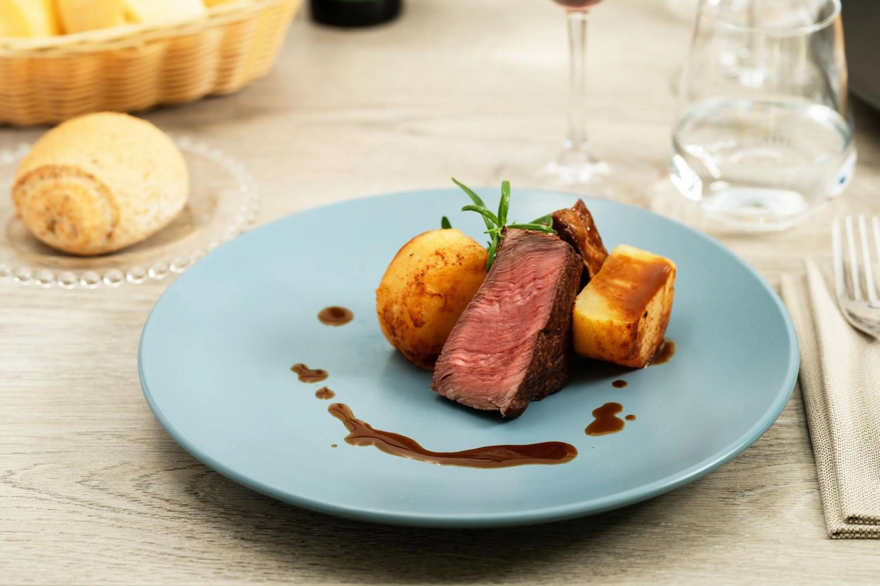 Restaurant/places to eat, Food in DoubleTree By Hilton Olbia