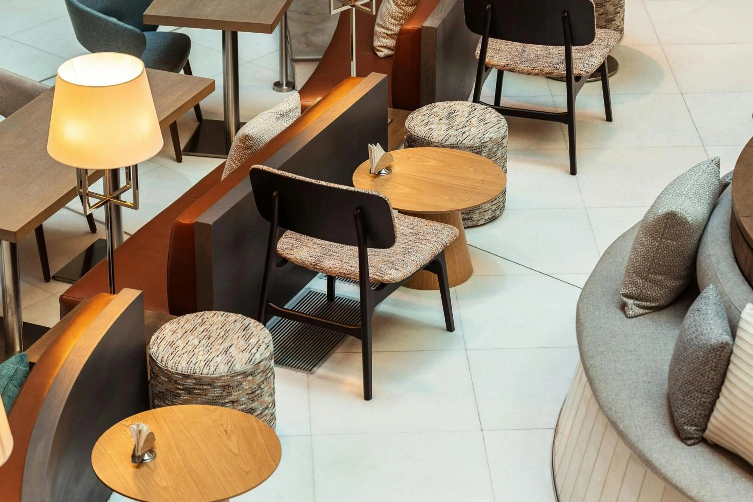 Lobby or reception in Delta Hotels by Marriott Olbia Sardinia