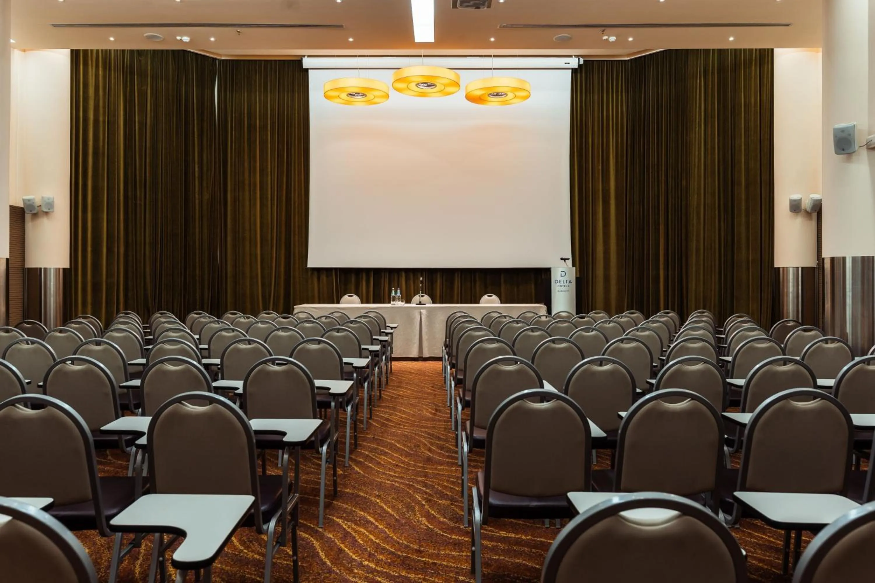 Meeting/conference room in DoubleTree By Hilton Olbia