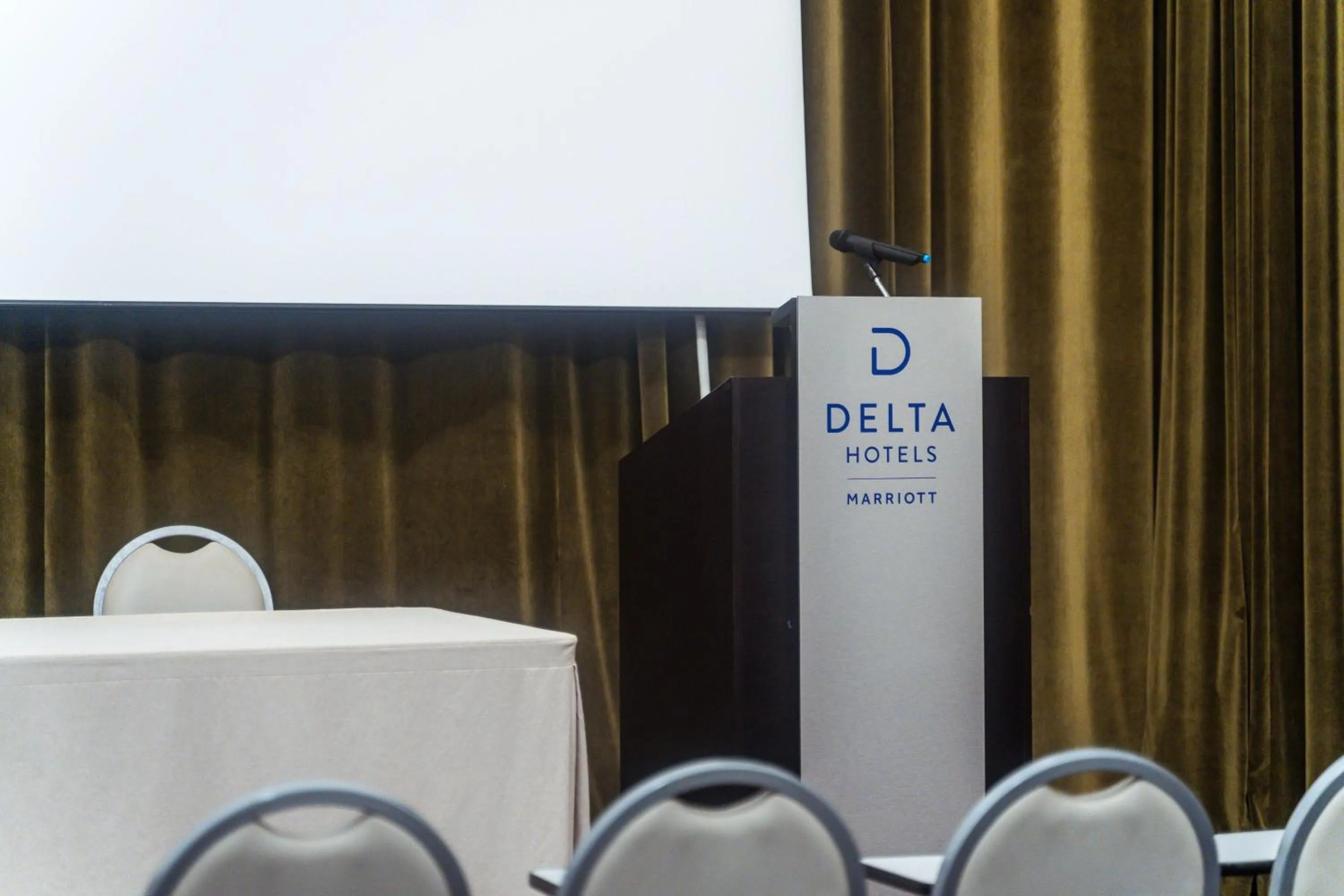 Meeting/conference room in DoubleTree By Hilton Olbia