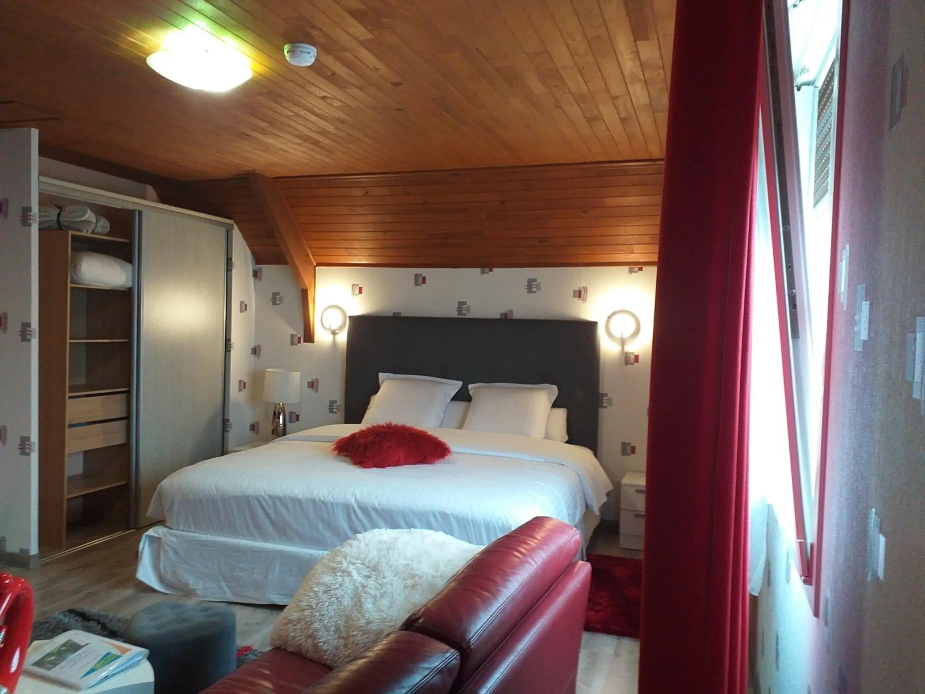 Chambre Studio Double Supérieure in Chambres du Jardin Fleuri Chambre Studio Double Supérieure in Chambres du Jardin Fleuri