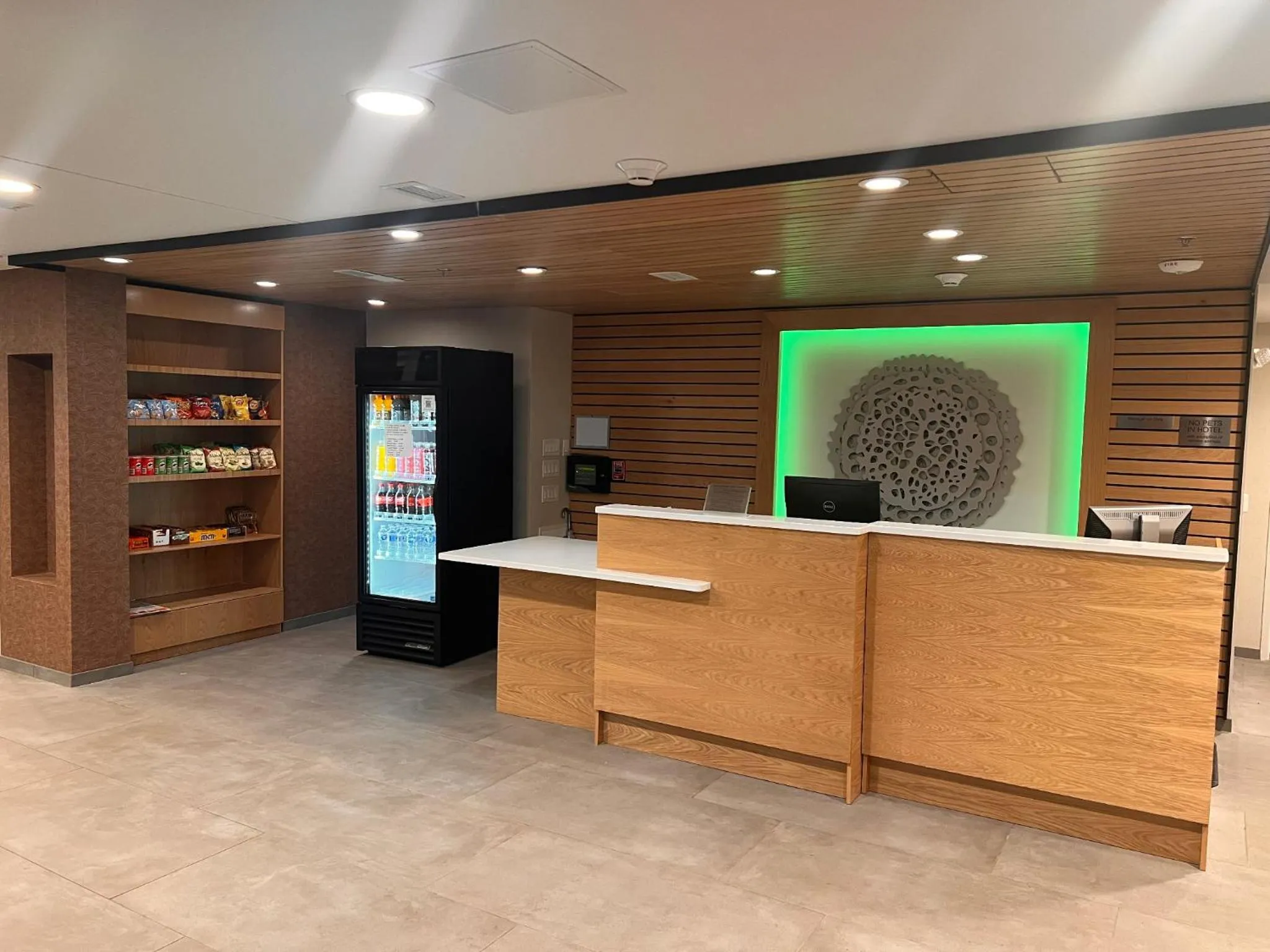 Lobby or reception in Fairfield by Marriott Inn & Suites Charleston Downtown