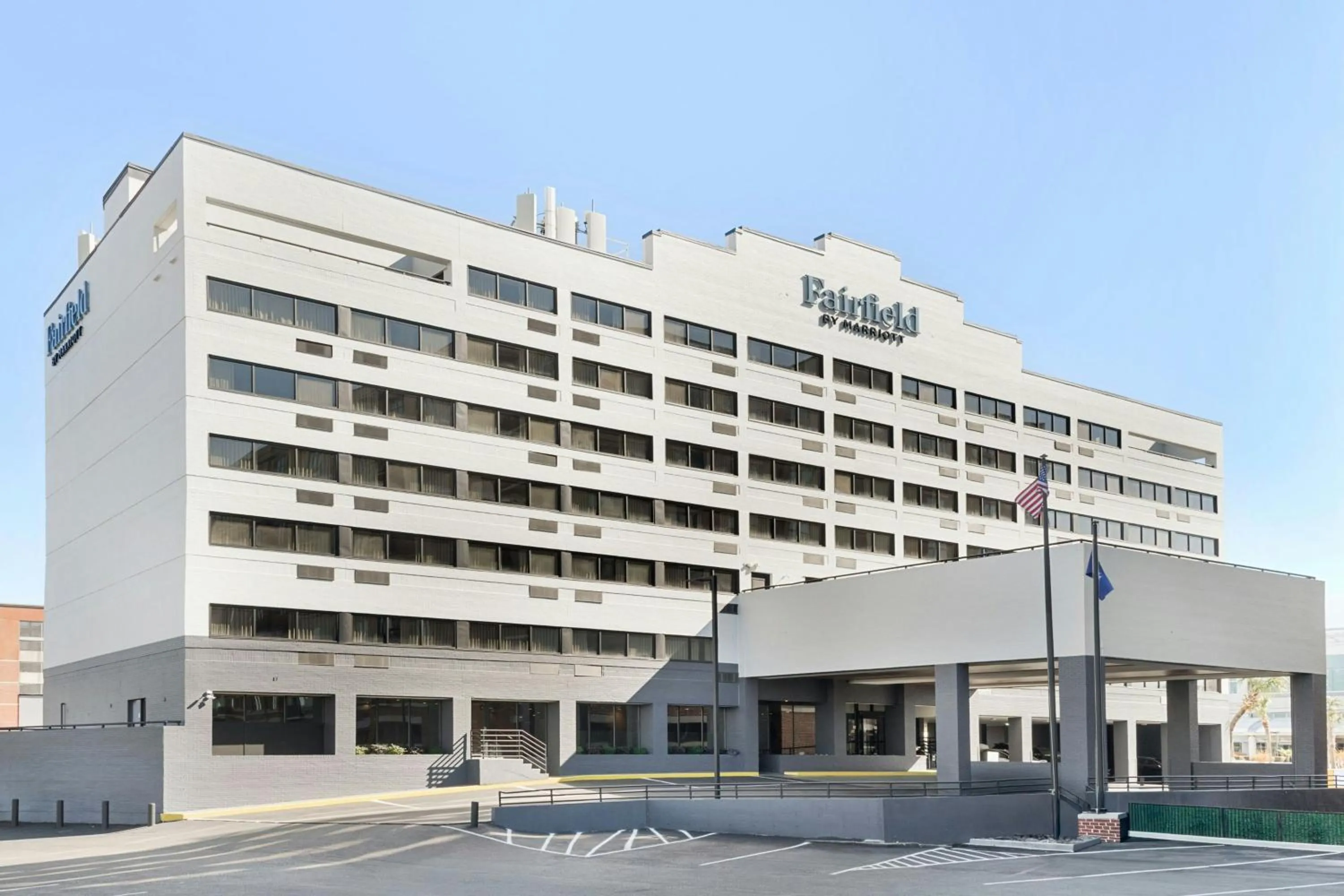 Property building in Fairfield by Marriott Inn & Suites Charleston Downtown