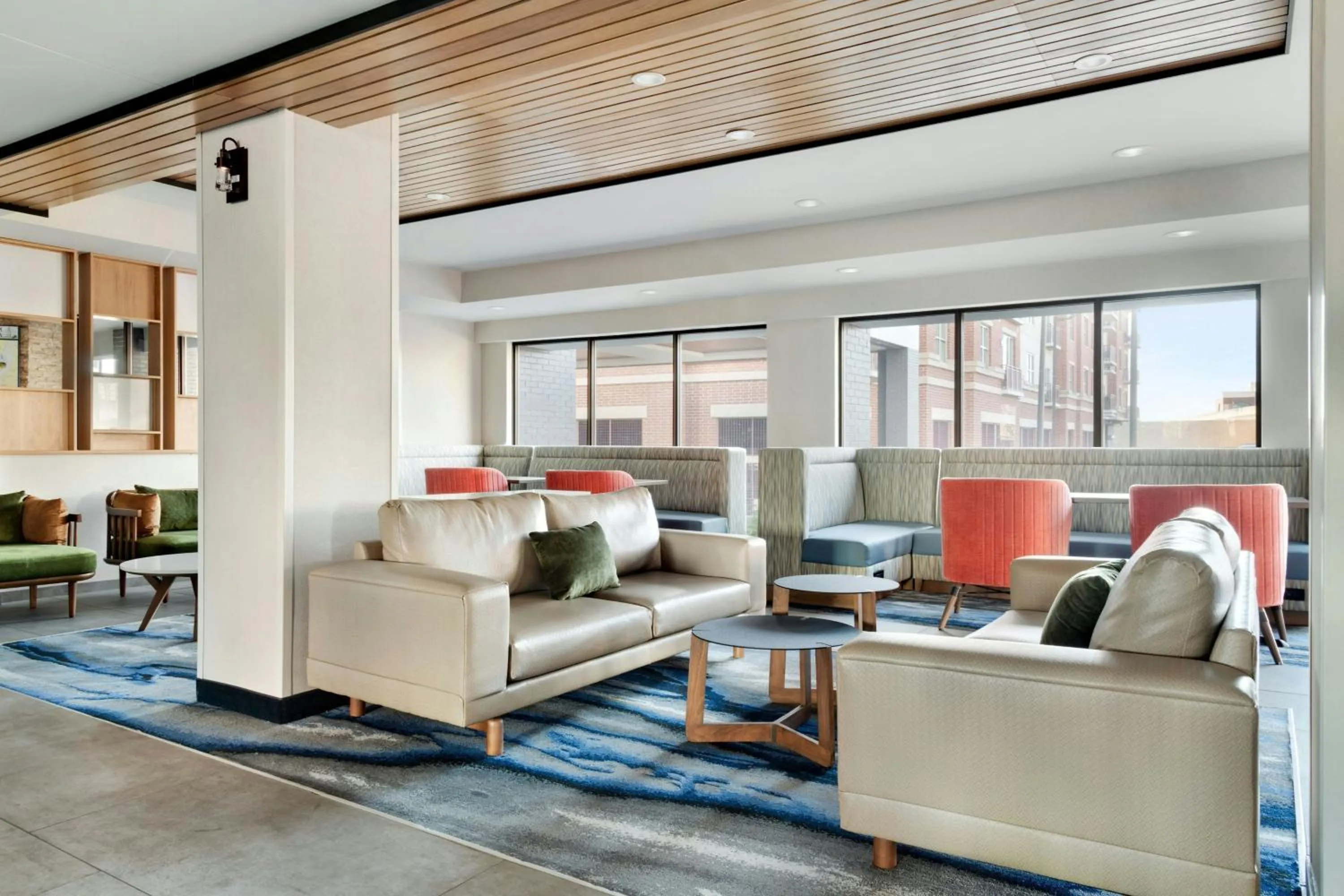 Lobby or reception in Fairfield by Marriott Inn & Suites Charleston Downtown