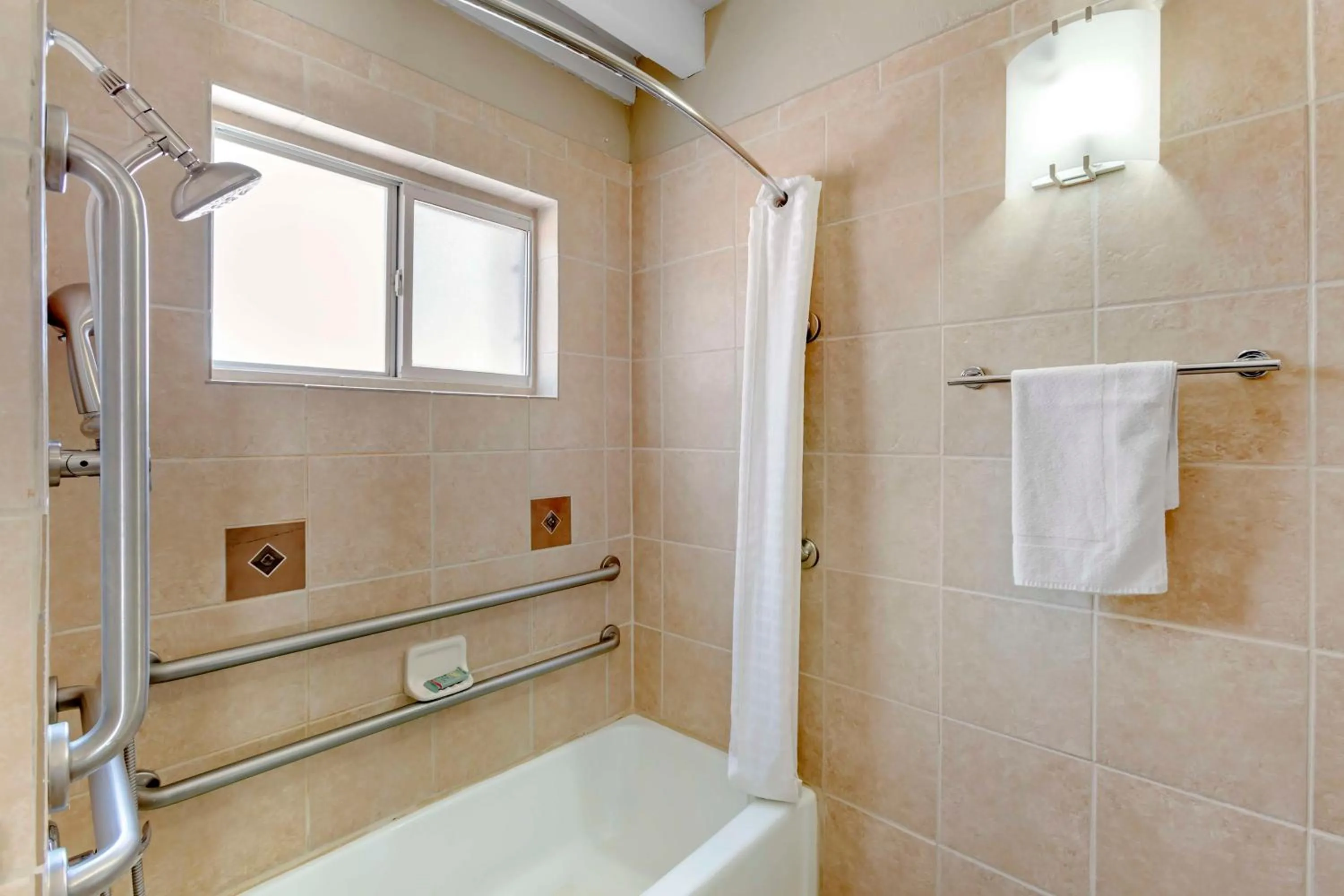 Bathroom in Best Western Mission Inn