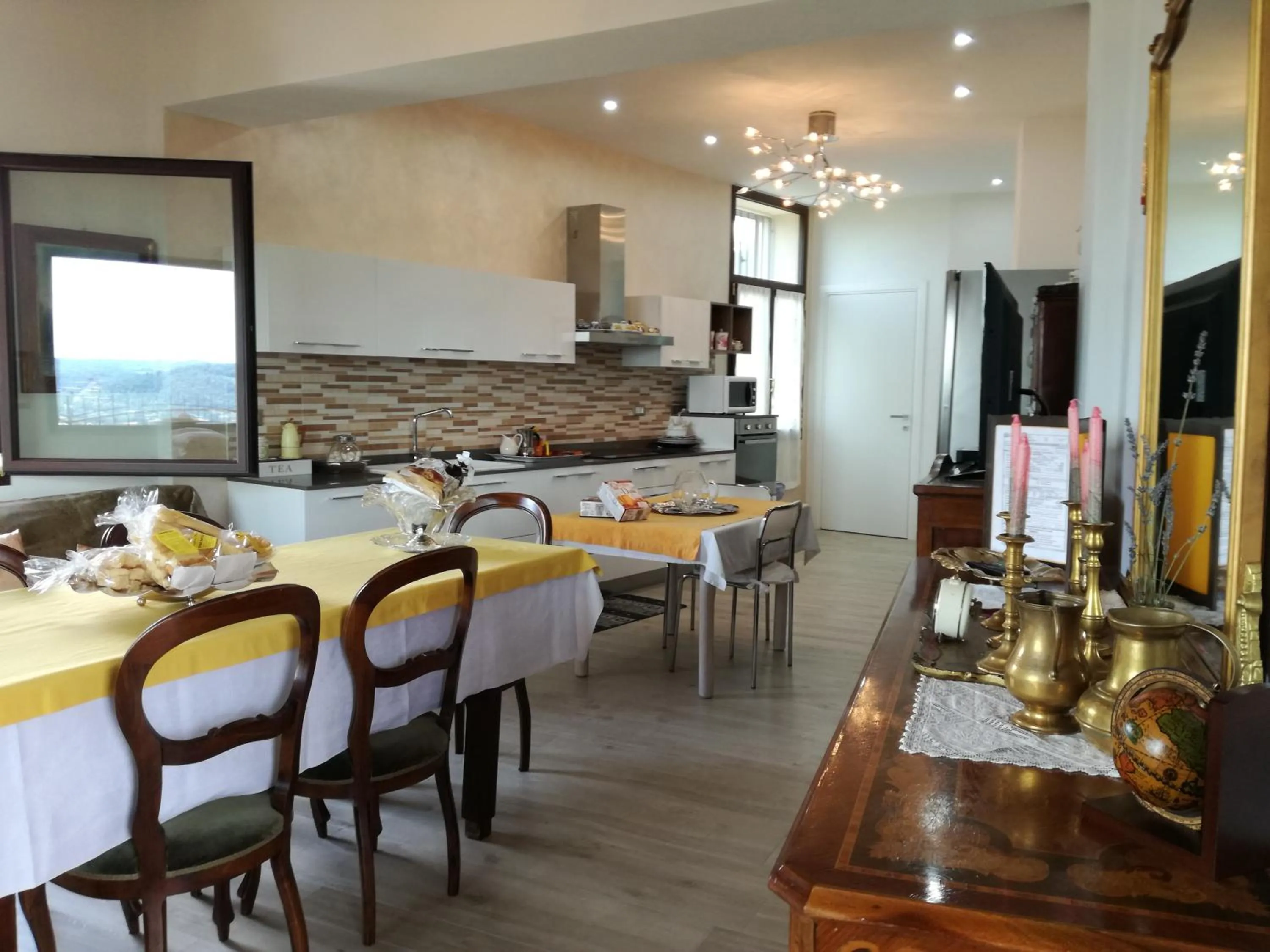 Kitchen or kitchenette in Ca' Pietra di Nonno Pietro