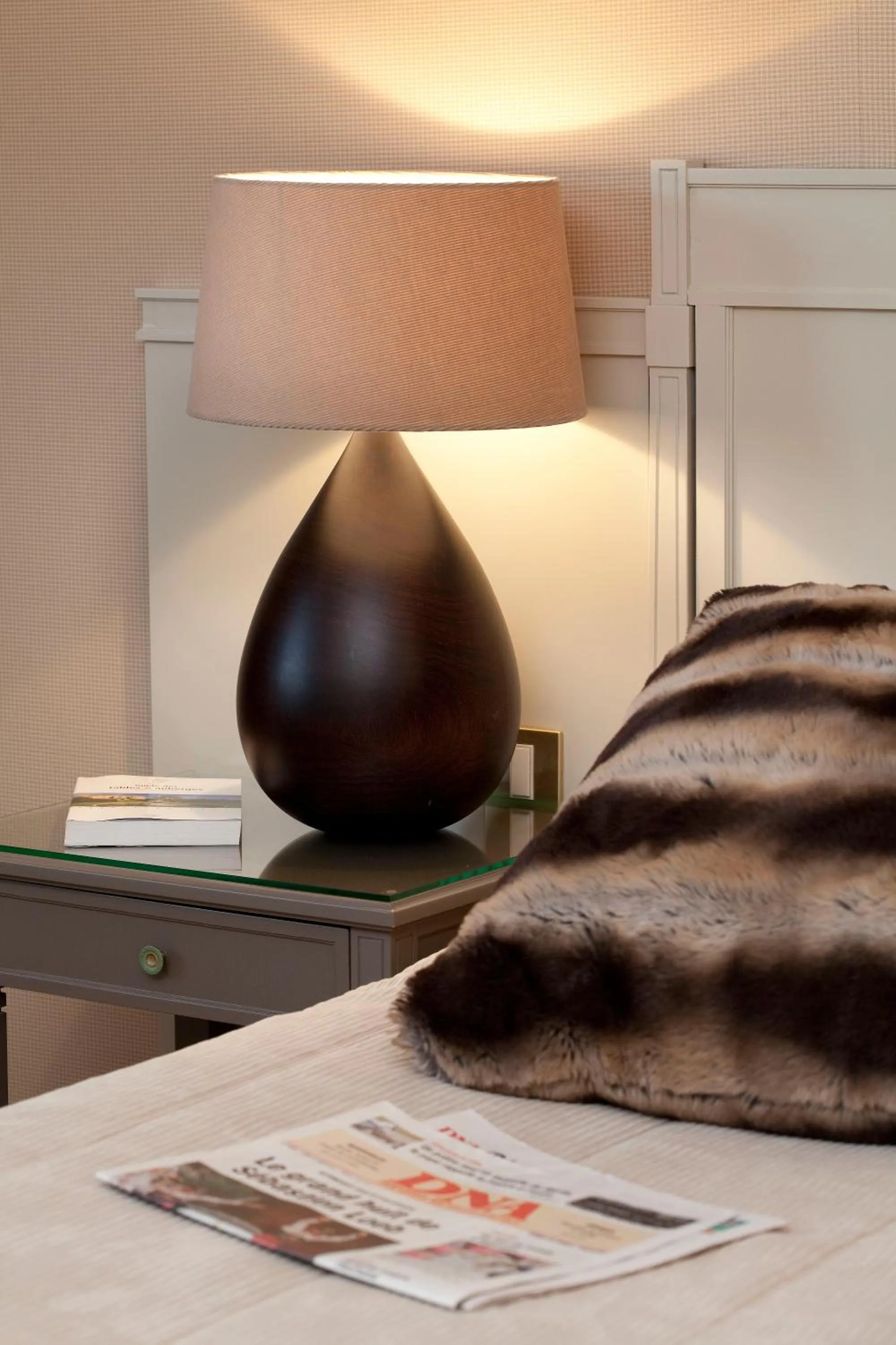 Decorative detail, Bed in Logis Hotel Le Parc & Spa
