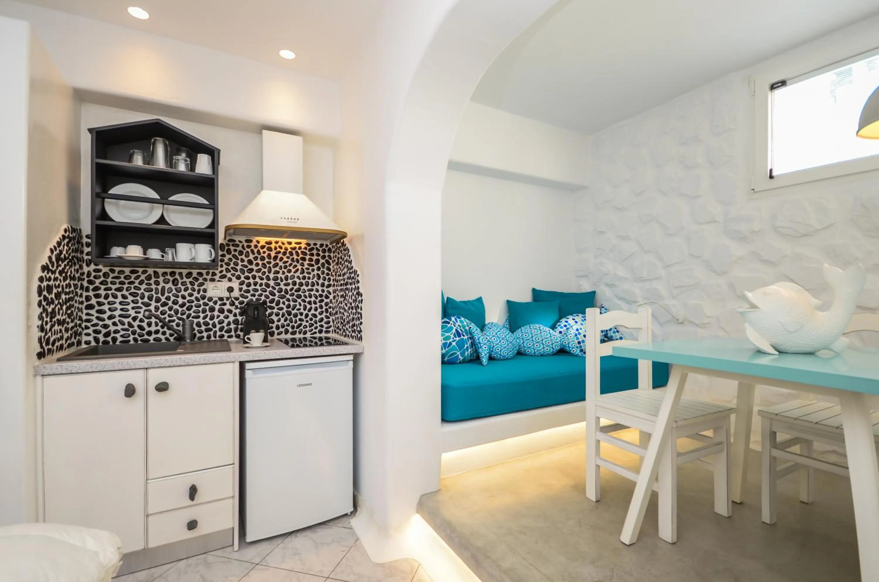 Naxos Evilion Luxury Apartments & Suites