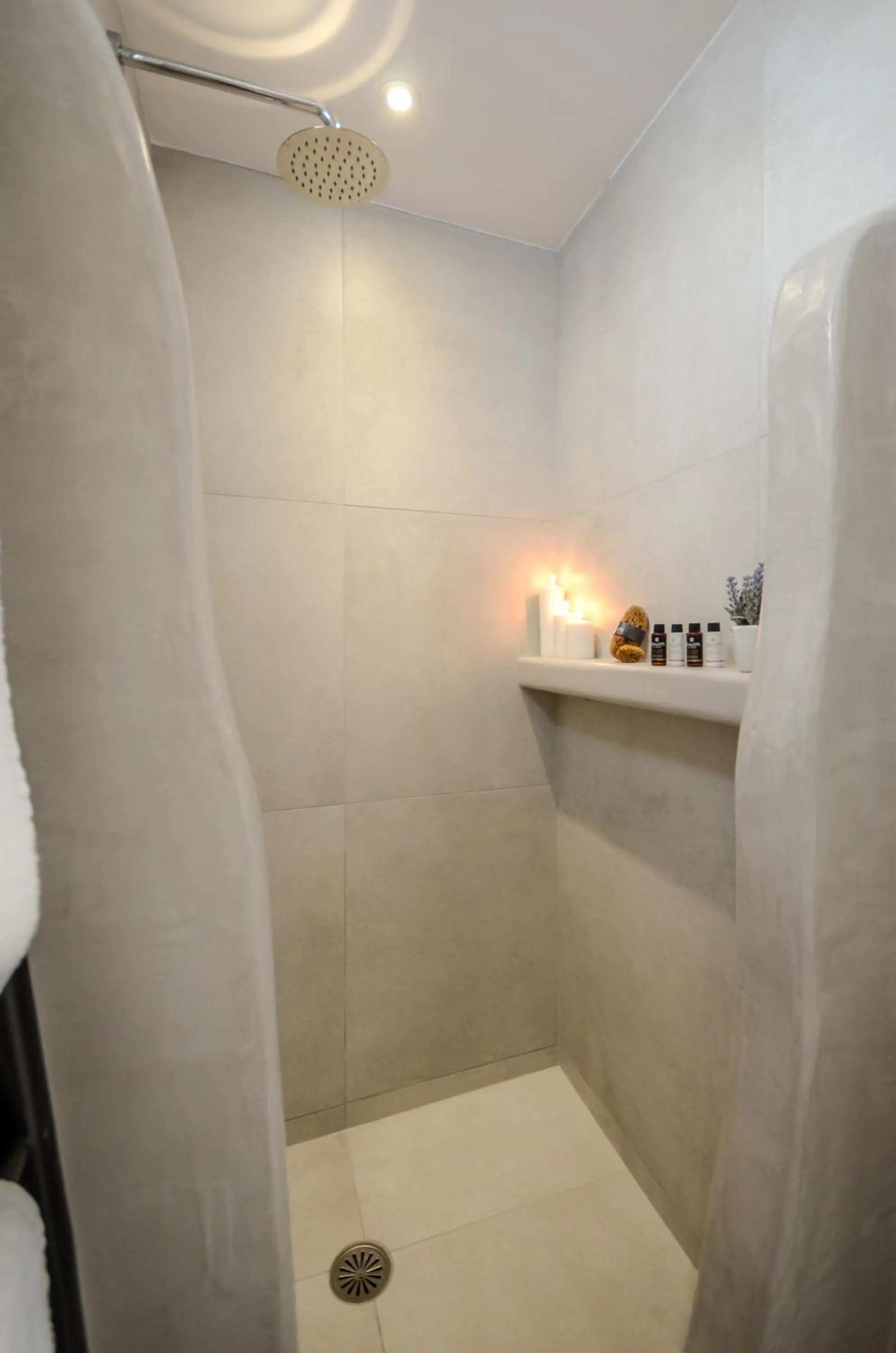 Naxos Evilion Luxury Apartments & Suites