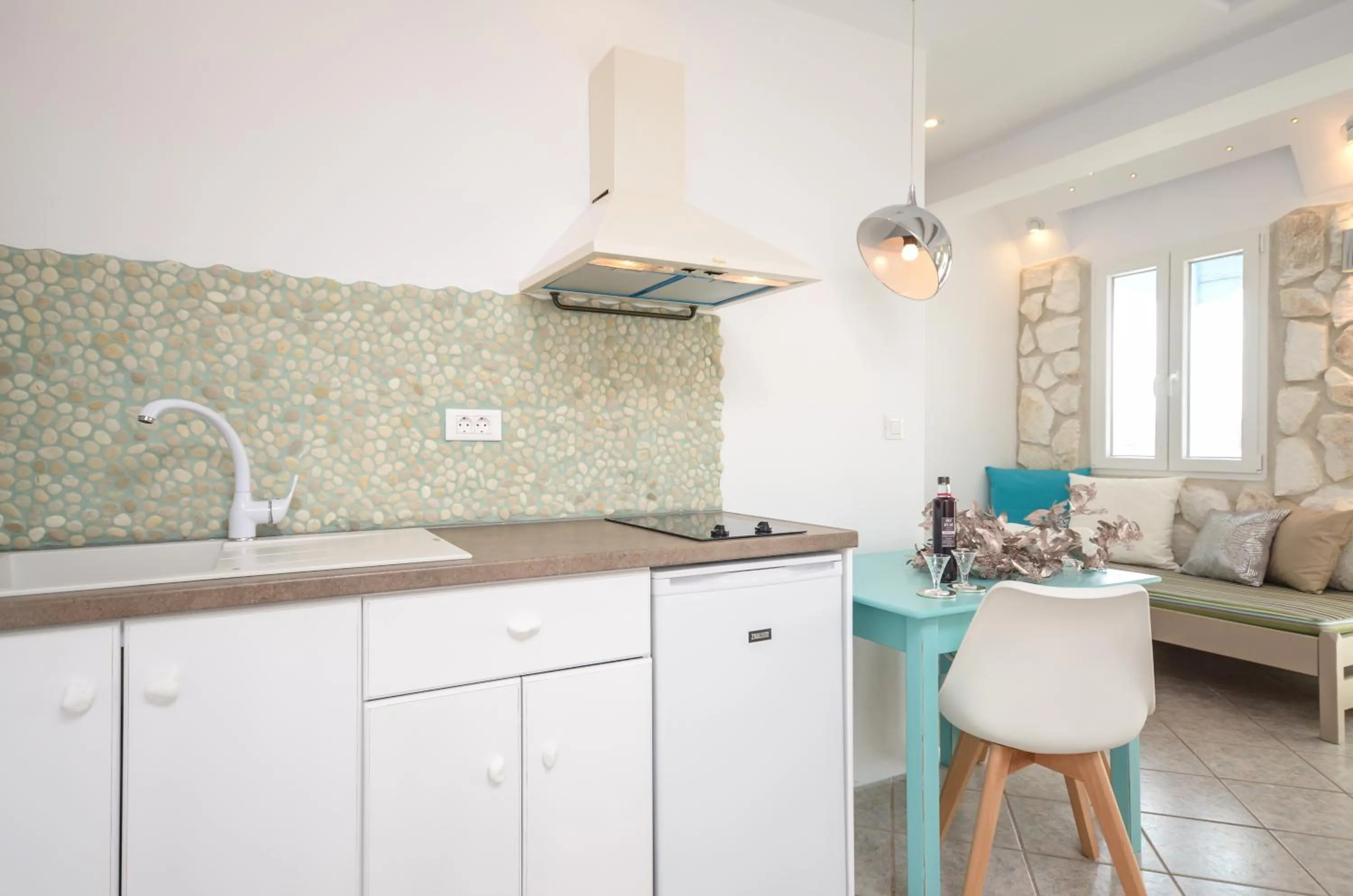 Kitchen or kitchenette in Naxos Evilion Luxury Apartments & Suites