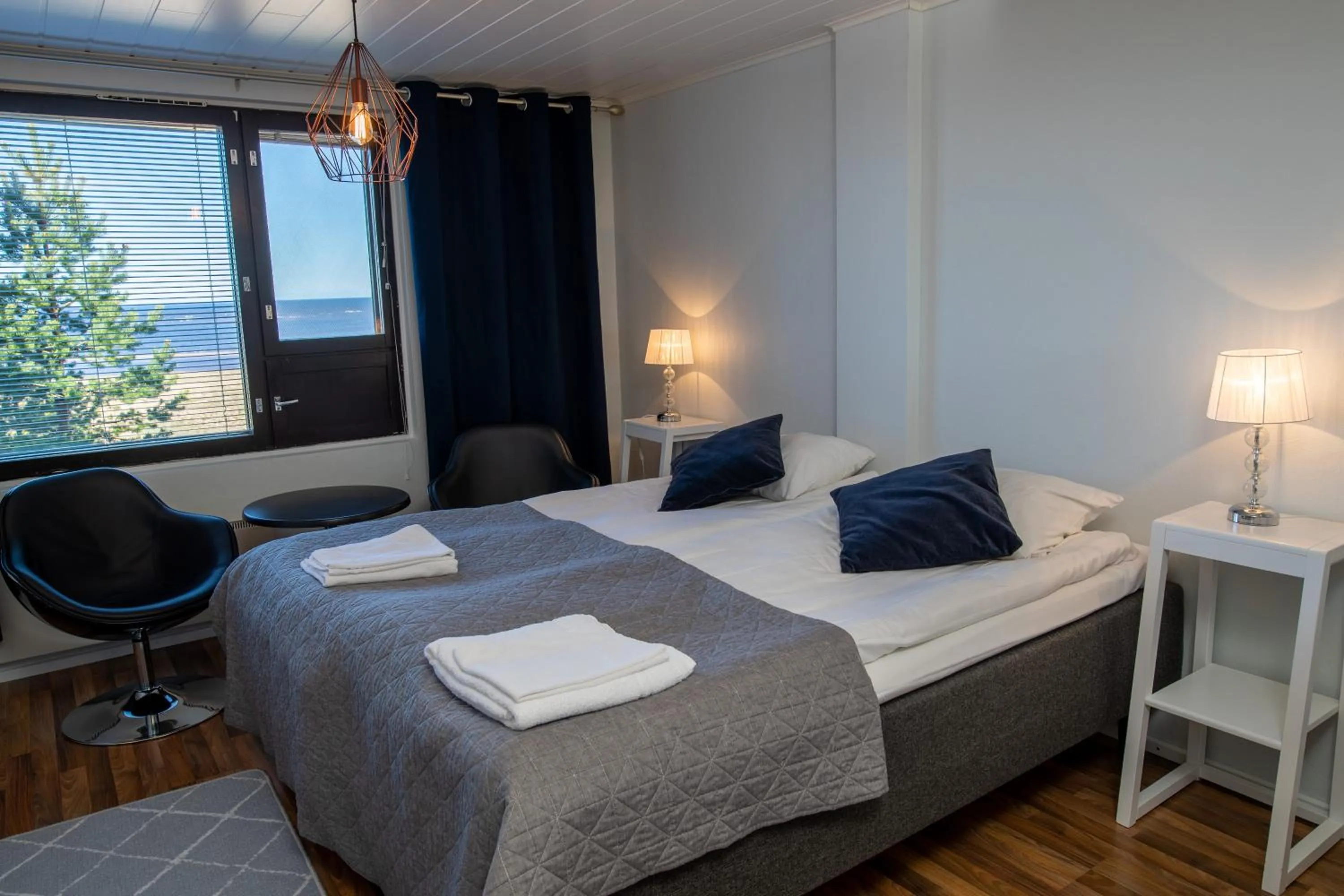 Bed in Hotel Lokkilinna