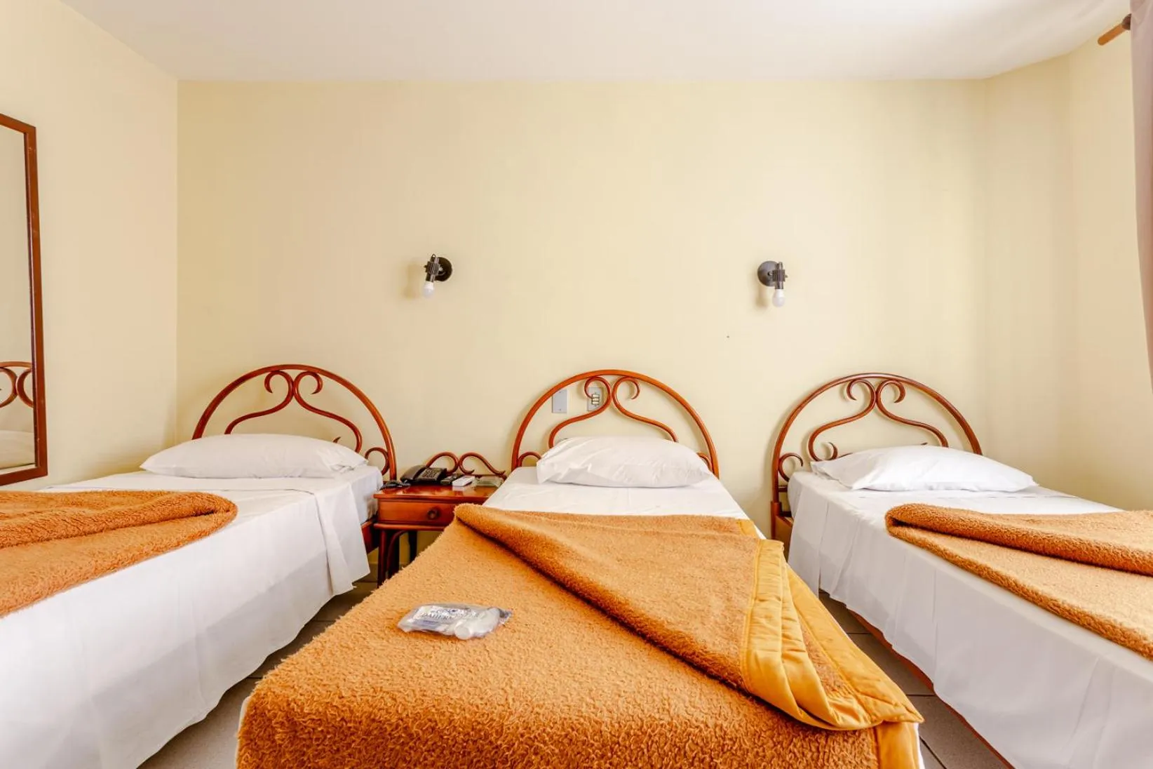 Bedroom, Bed in Daher Center Hotel