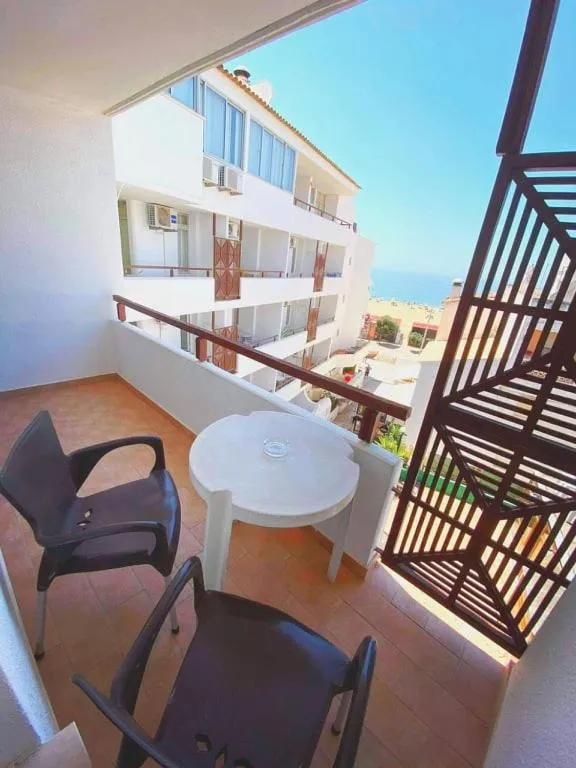 Balcony/Terrace in Apartamentos Edificio Albufeira - Alojamento Local