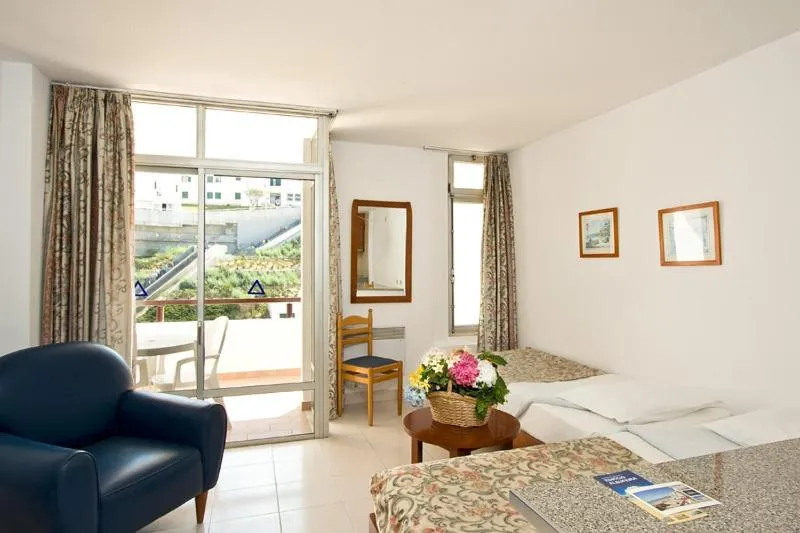 Living room in Apartamentos Edificio Albufeira - Alojamento Local