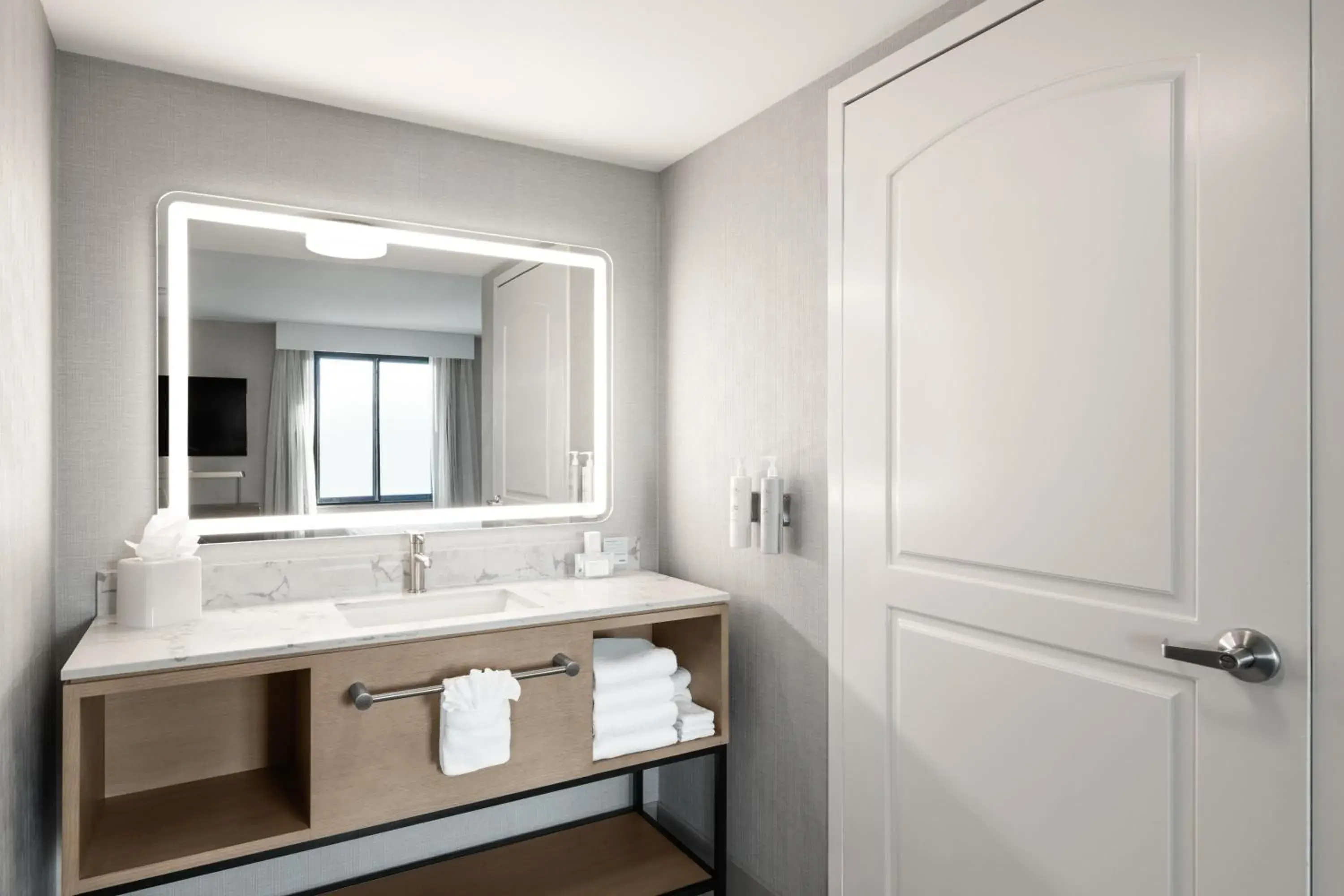 Bathroom in Hampton Inn & Suites Oakland Airport-Alameda Bathroom in Hampton Inn & Suites Oakland Airport-Alameda