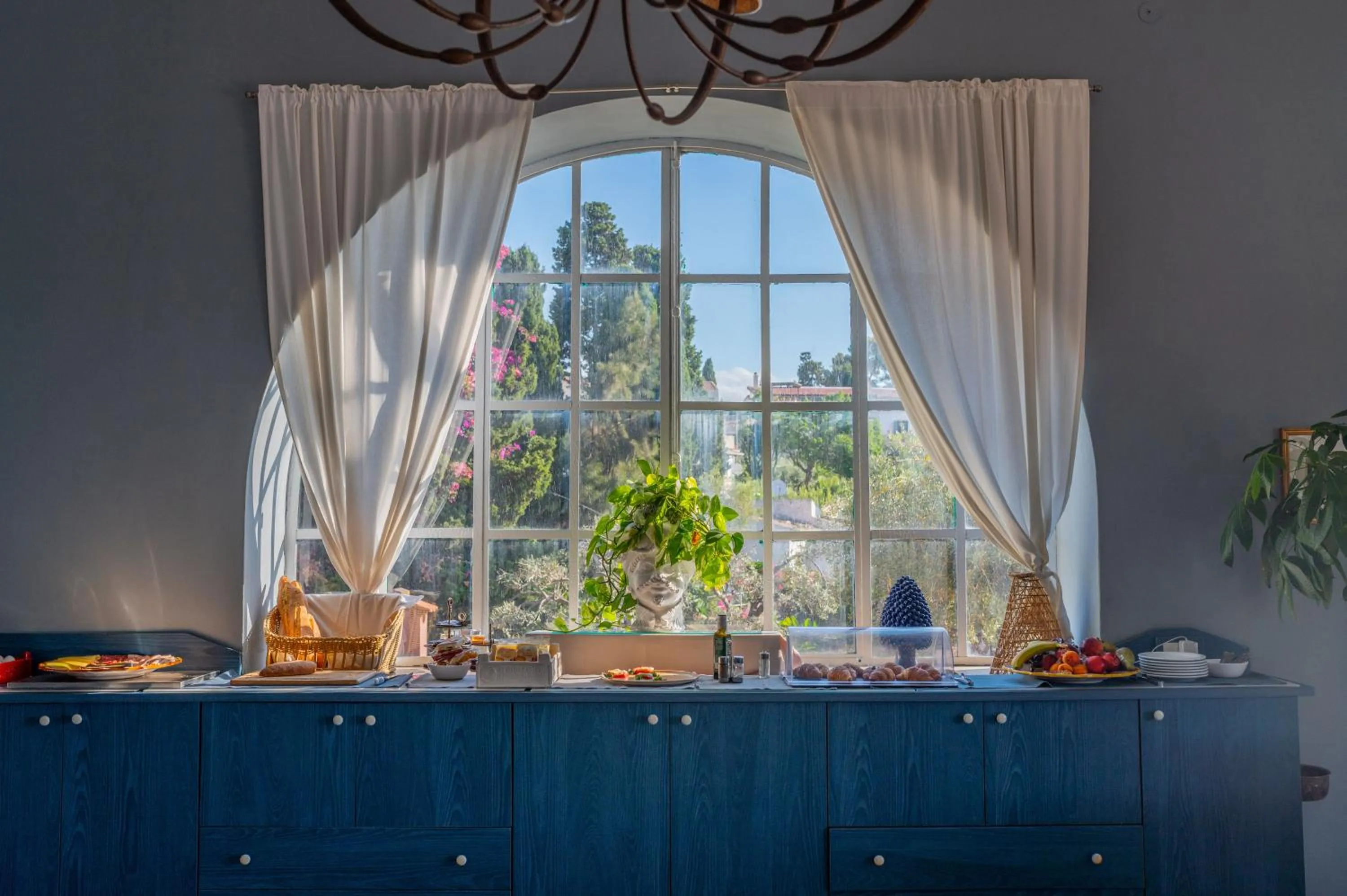 Breakfast in Hotel Villino Gallodoro