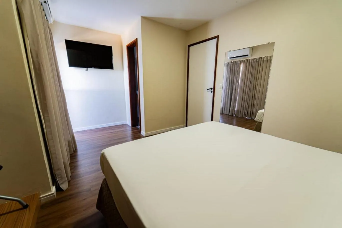 Bed in Nobile Suites Diamond