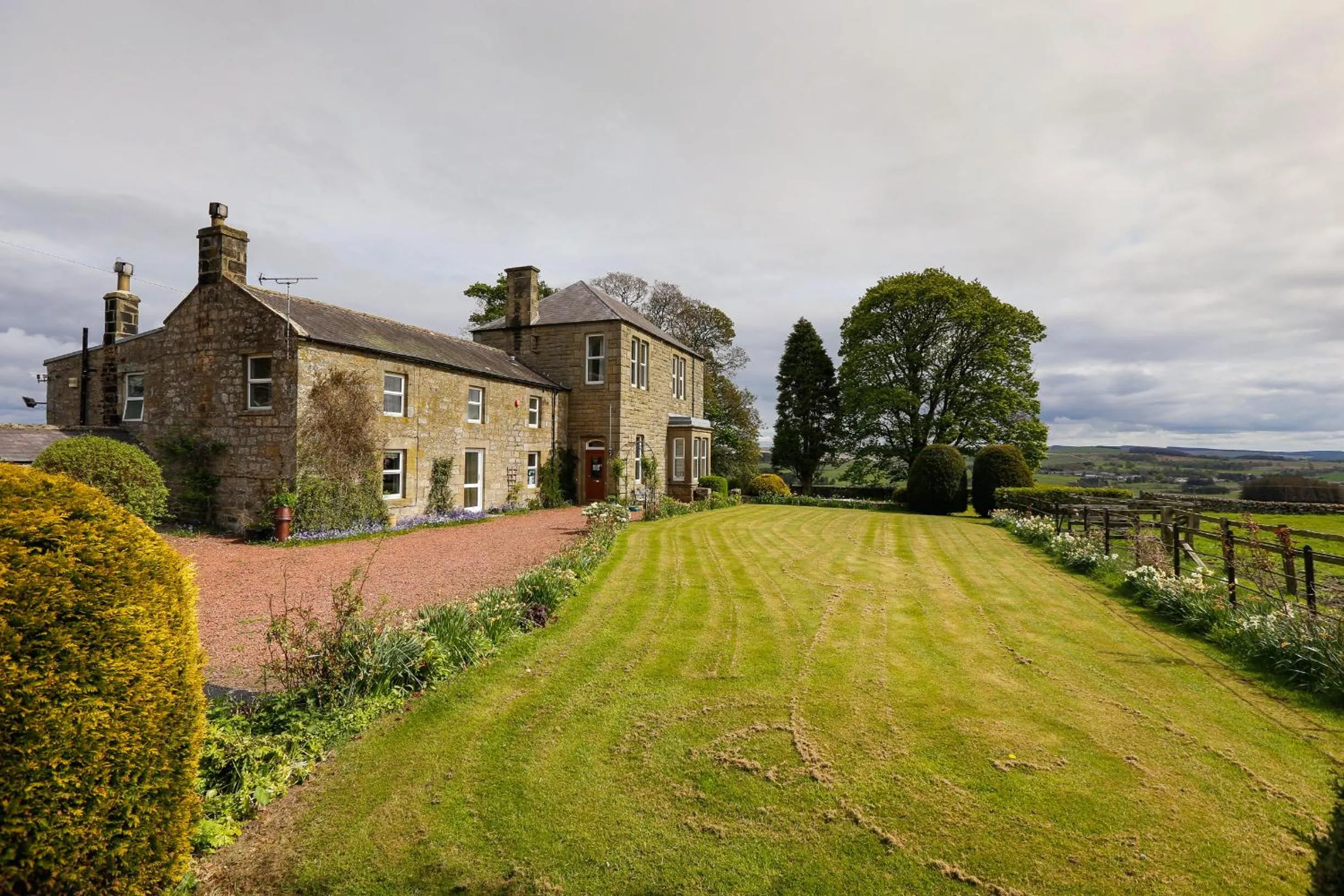 Property building in Dunns Houses Farmhouse B&B