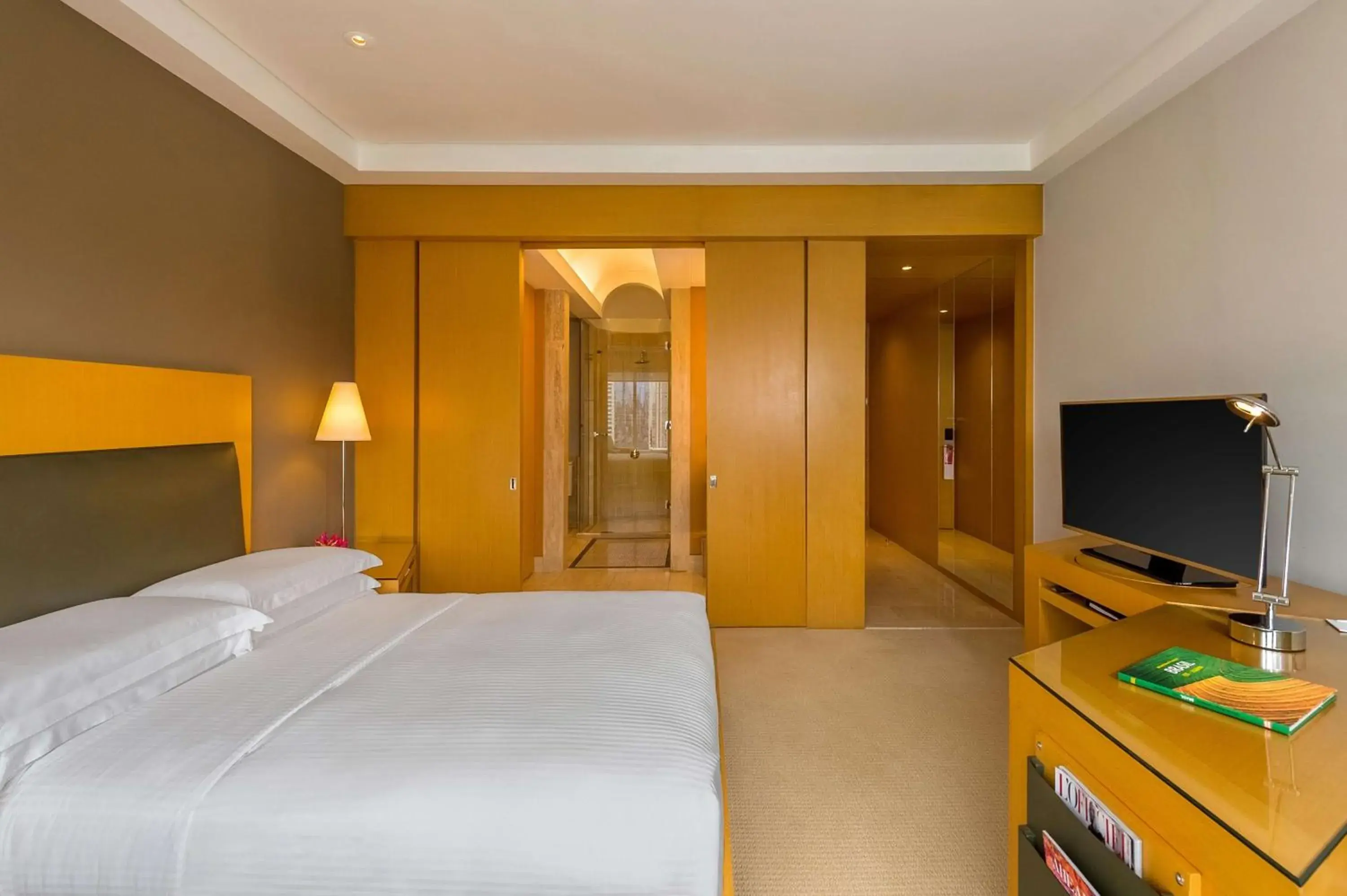 Bedroom, Bed in Grand Hyatt São Paulo Bedroom, Bed in Grand Hyatt São Paulo