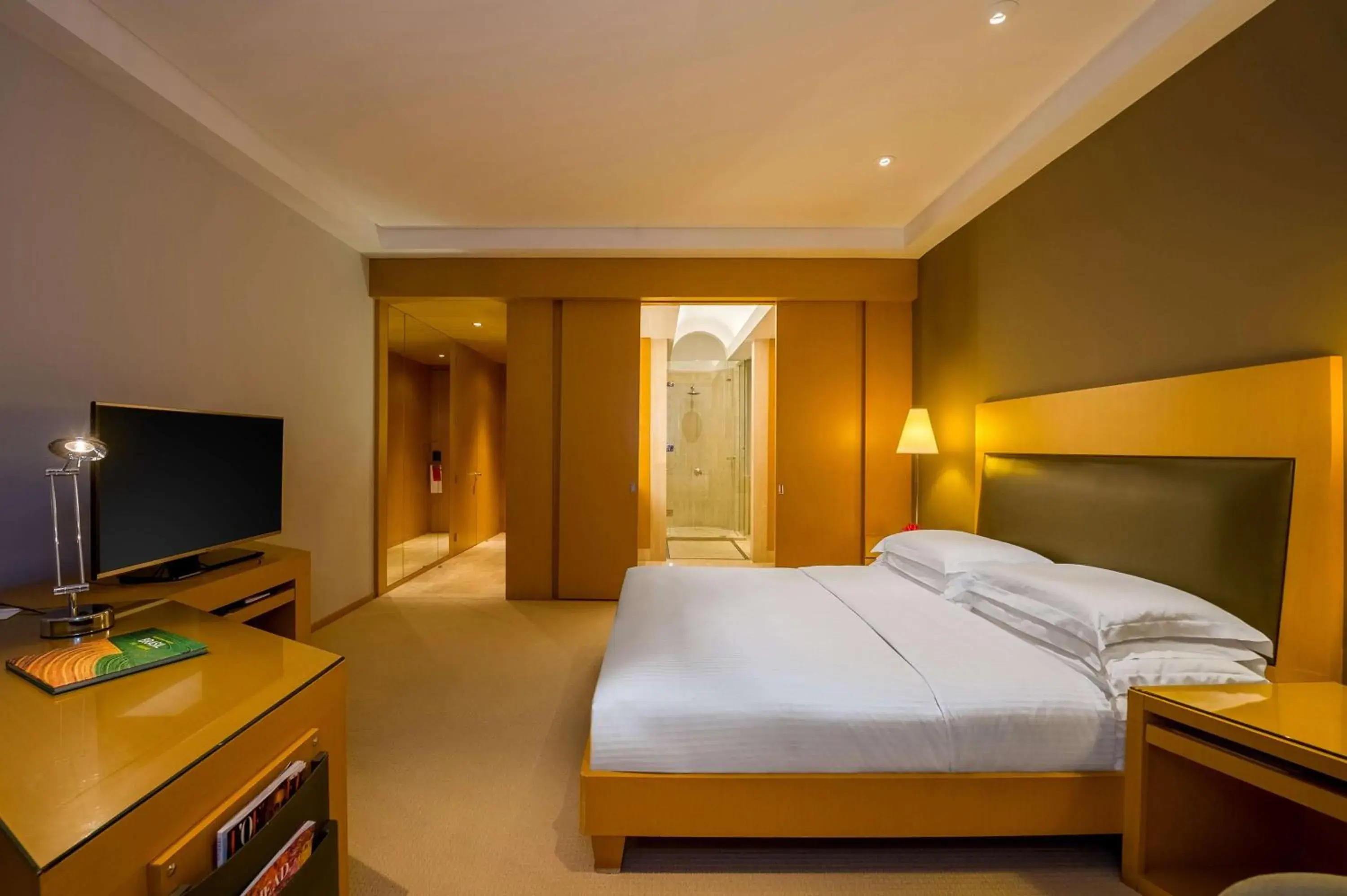 Bedroom, Bed in Grand Hyatt São Paulo Bedroom, Bed in Grand Hyatt São Paulo