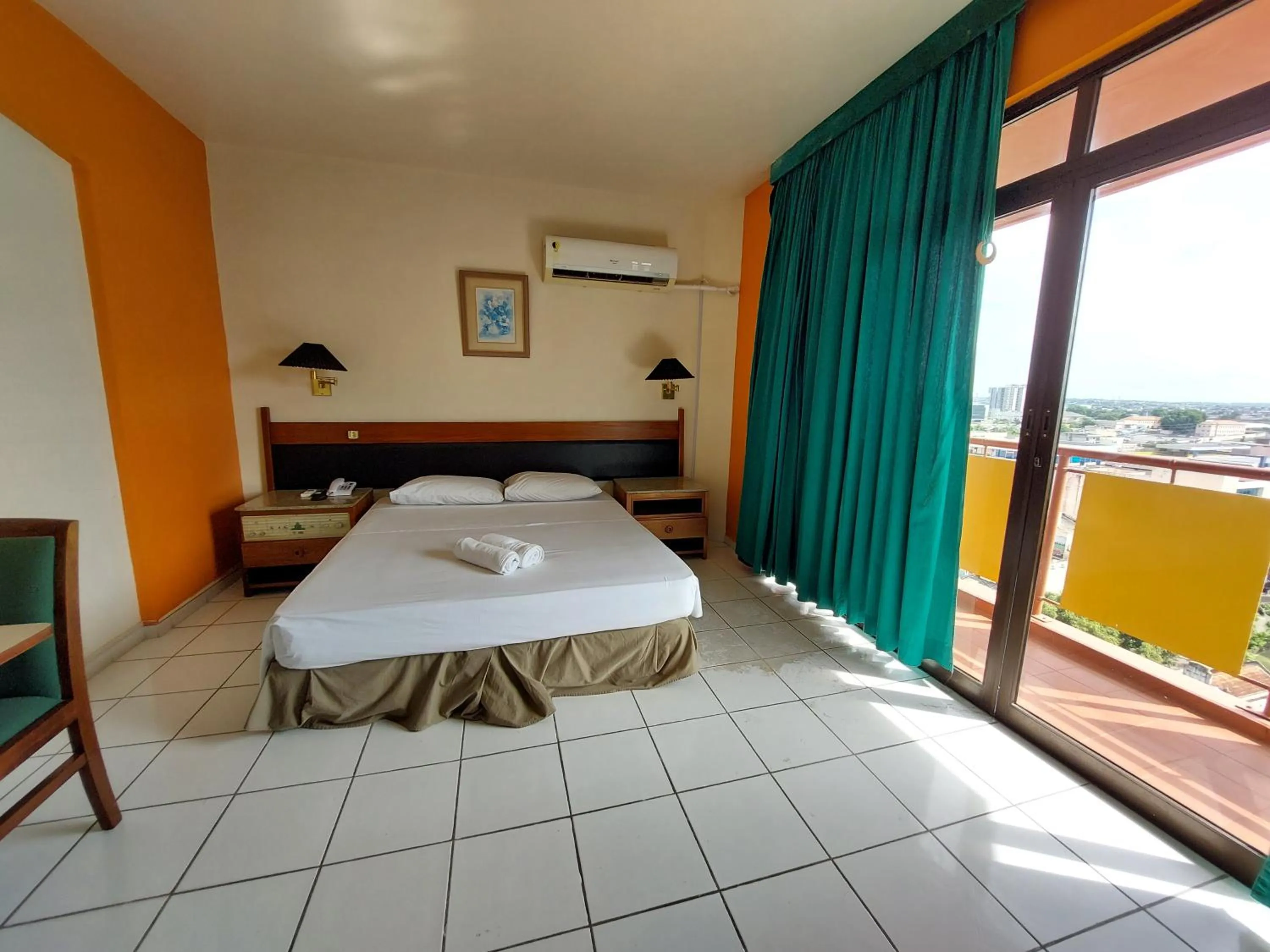 Bedroom, Bed in Taj Mahal Hotel