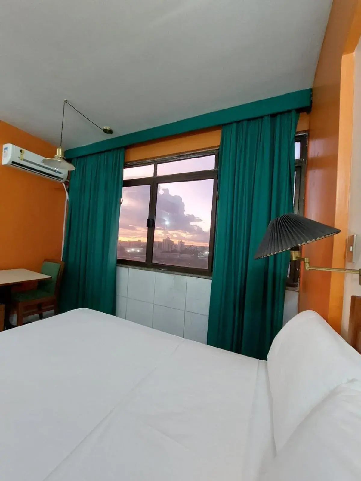 Bed in Taj Mahal Hotel Bed in Taj Mahal Hotel