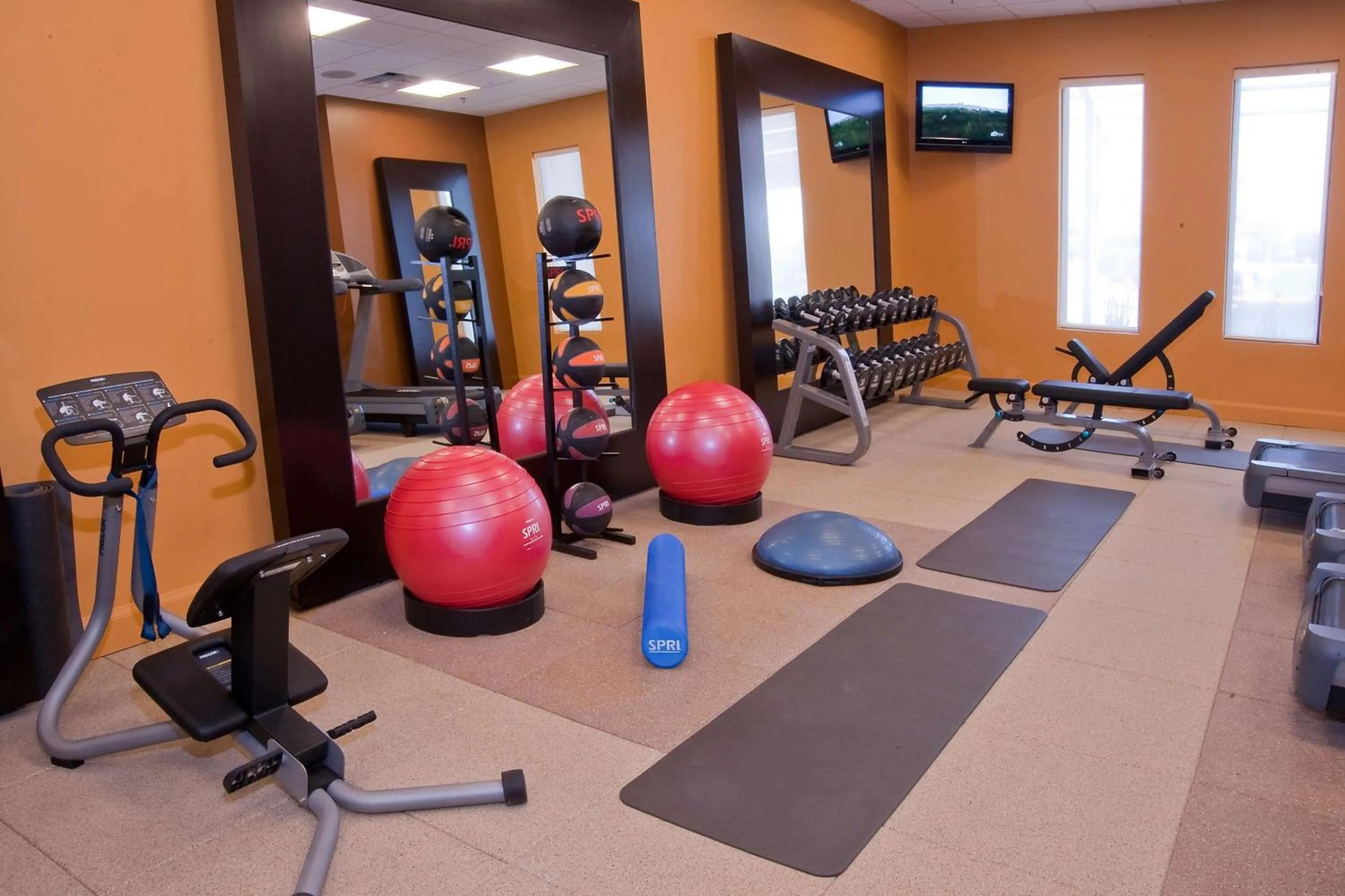 Fitness centre/facilities in DoubleTree by Hilton Collinsville/St.Louis