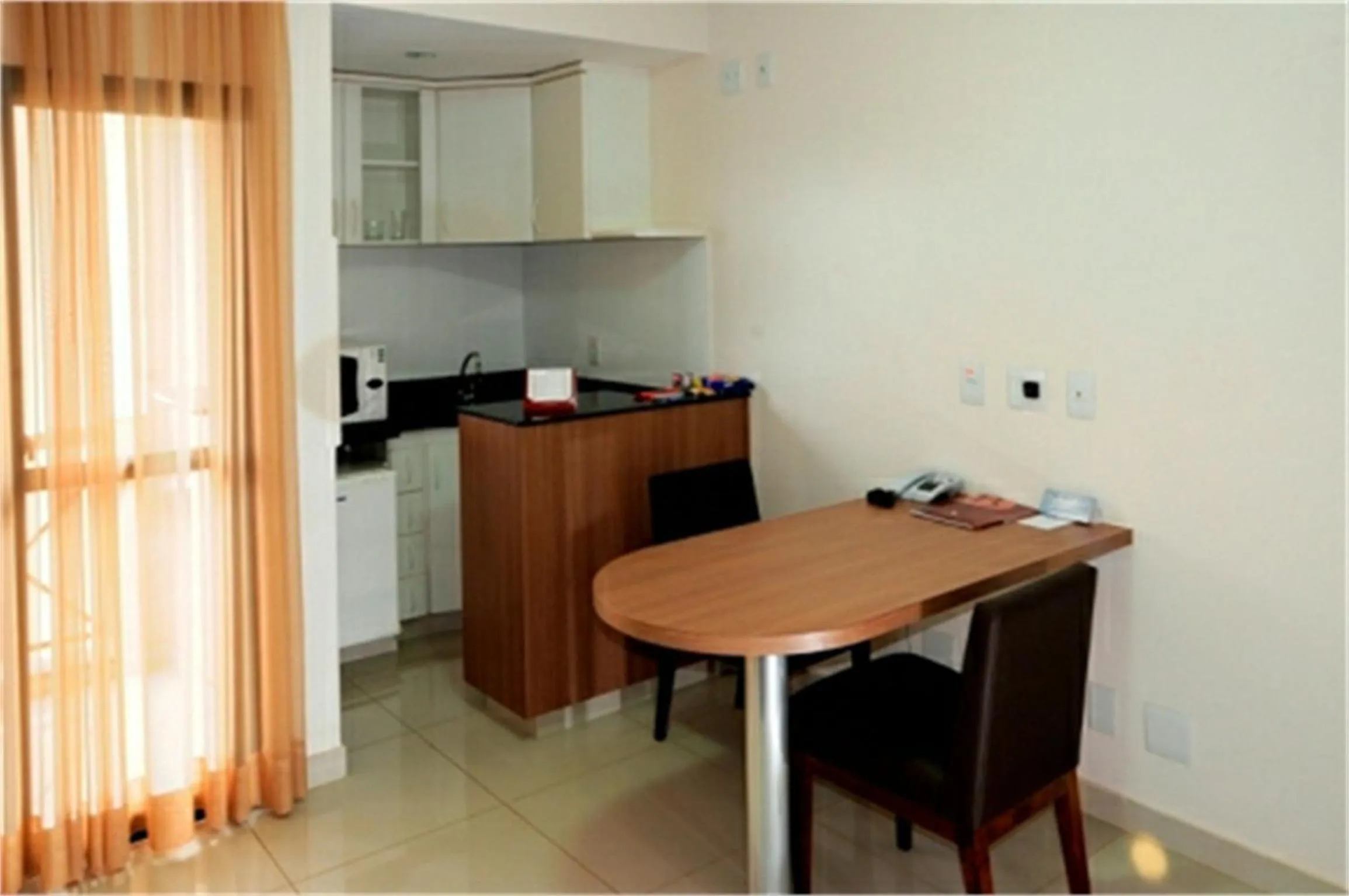 Kitchen or kitchenette in Bristol Evidence Hotel