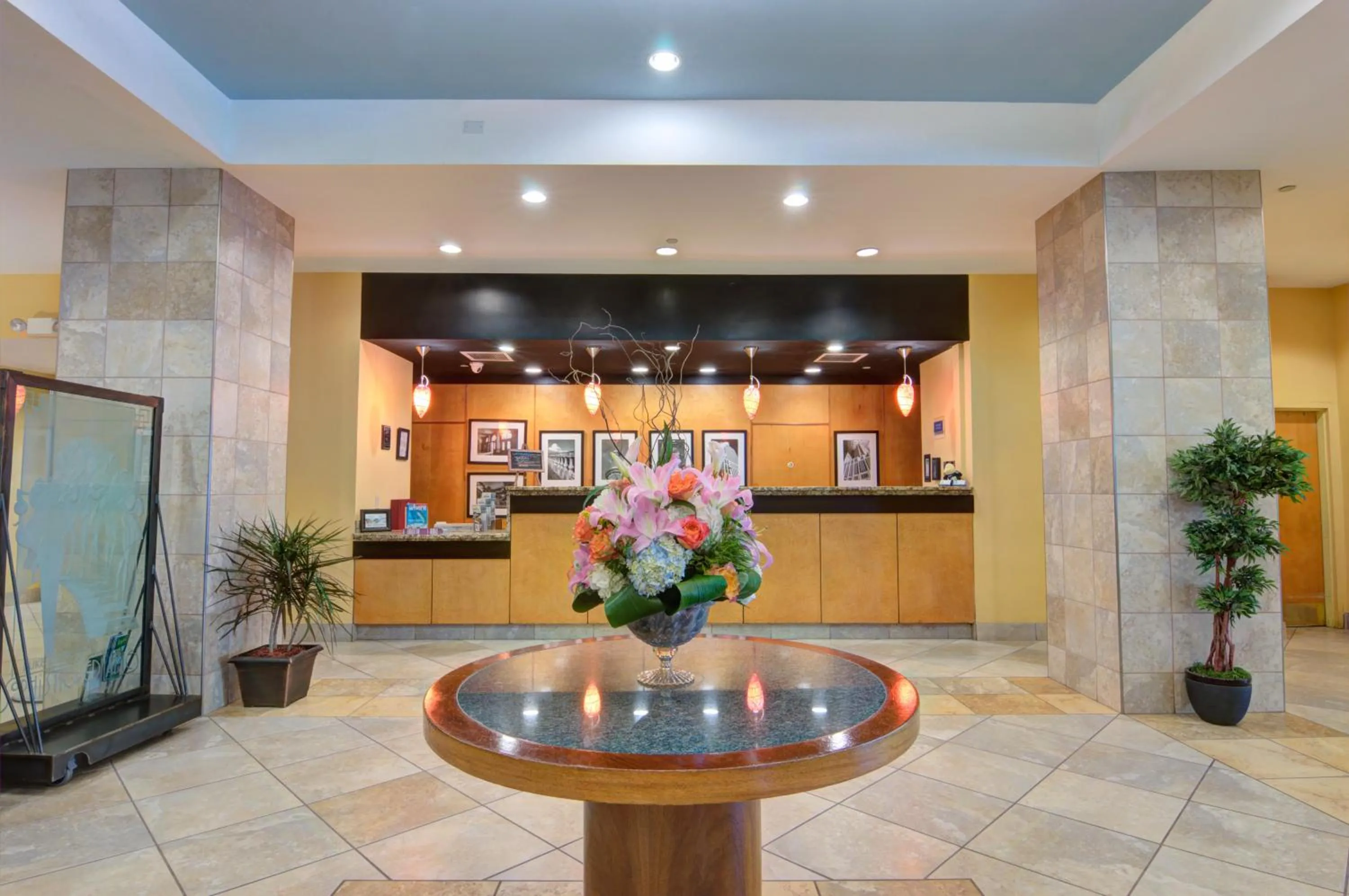 Lobby or reception in The Barrymore Hotel Tampa Riverwalk