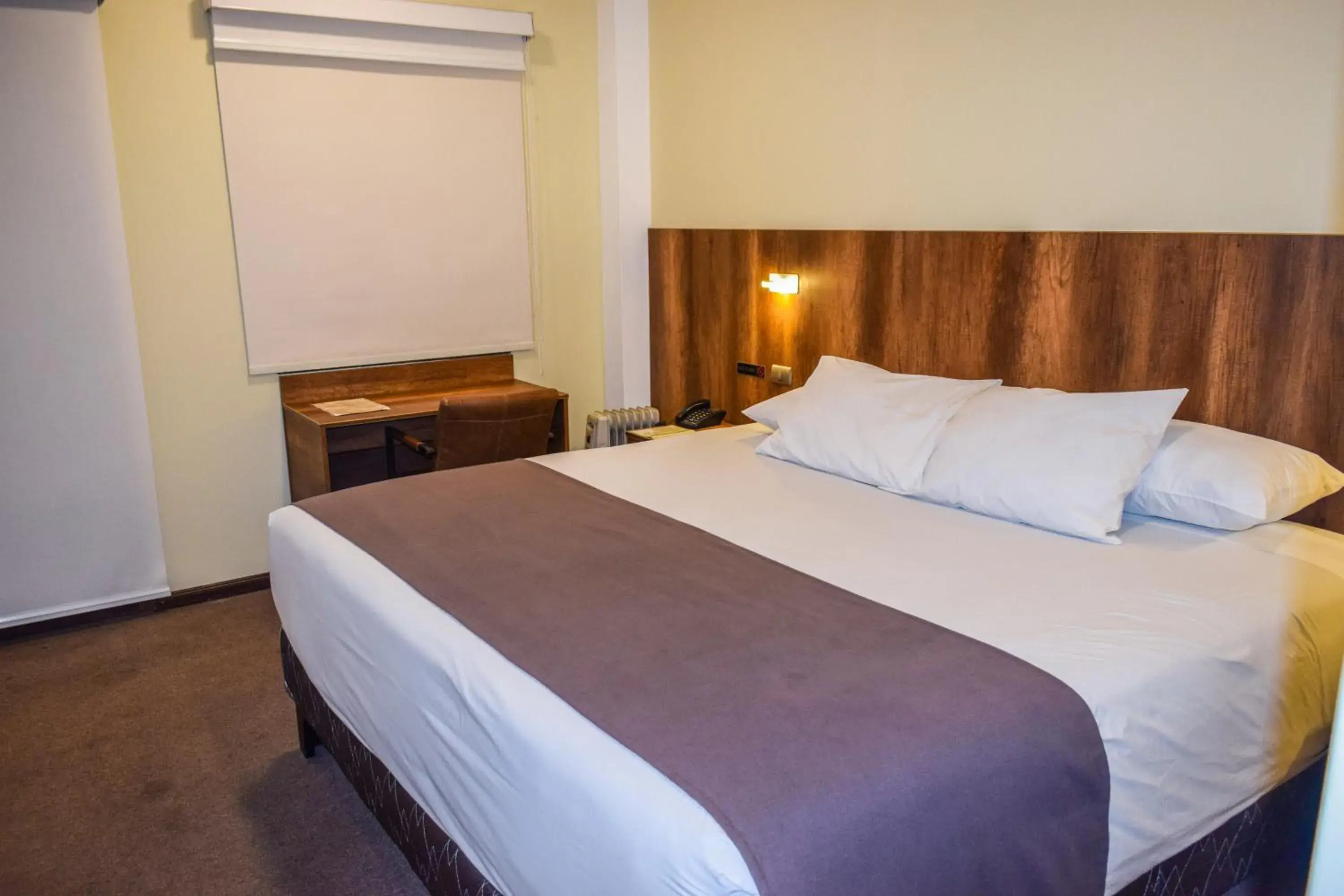 Standard Double Room in Hotel Villa del Carmen Standard Double Room in Hotel Villa del Carmen