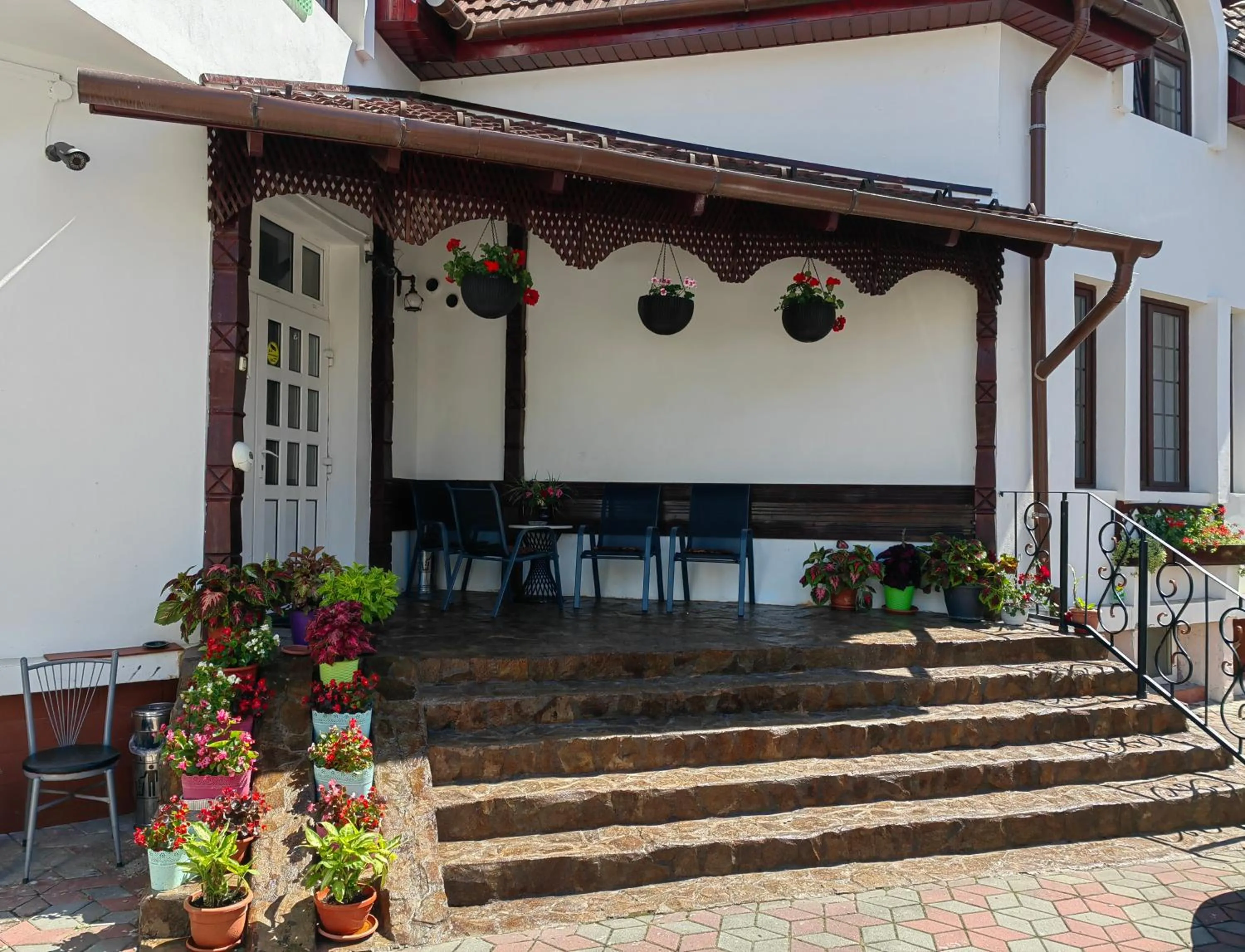 Pensiunea Millenium Sibiu with Parking - motorcycle friendly travel routes
