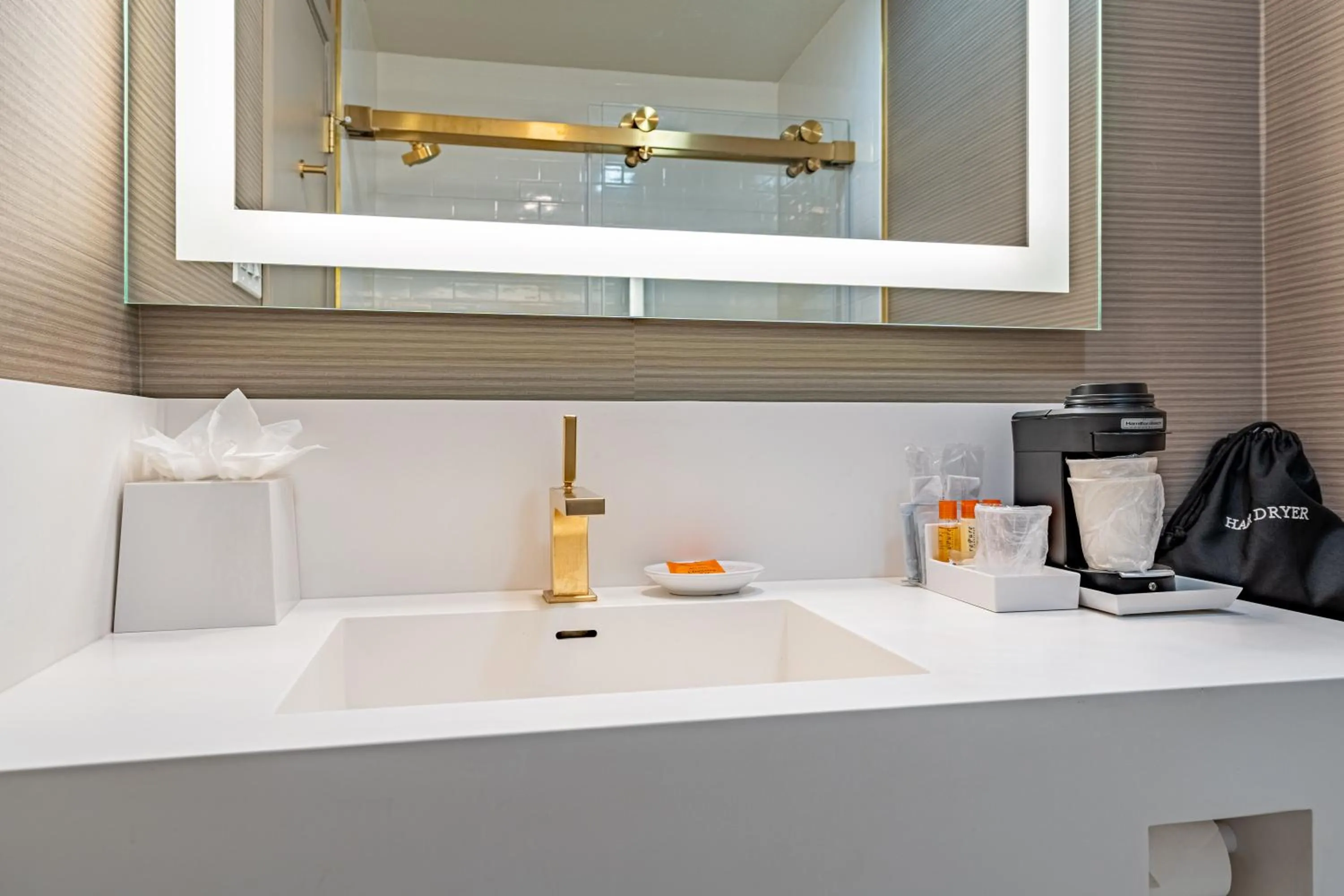 Bathroom in 3 Palms Tucson North Foothills
