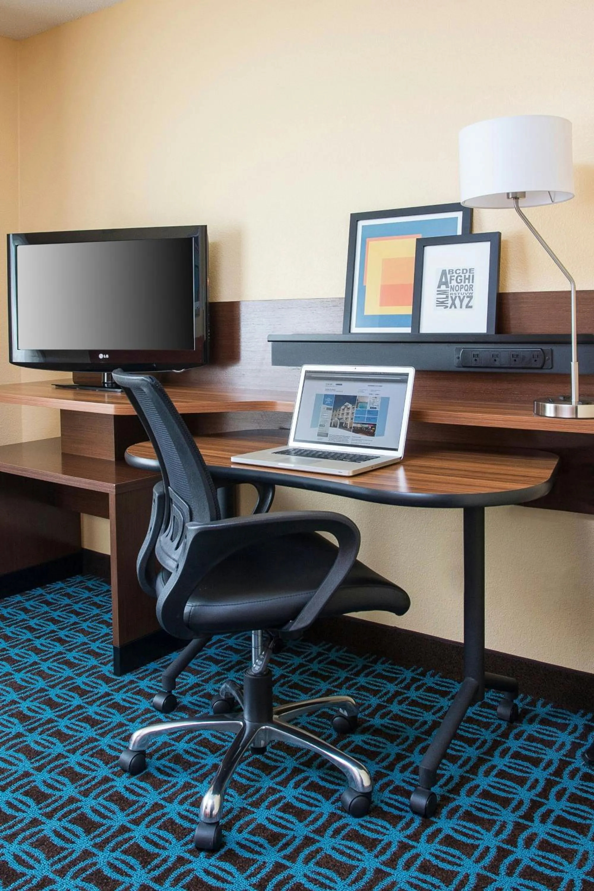 Photo of the whole room in Fairfield Inn & Suites by Marriott Branson