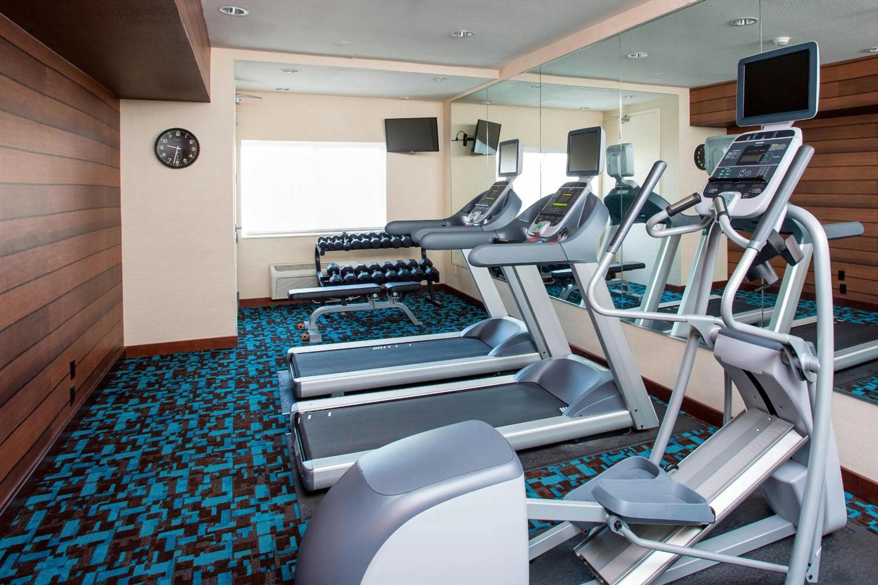 Fitness centre/facilities in Fairfield Inn & Suites by Marriott Branson