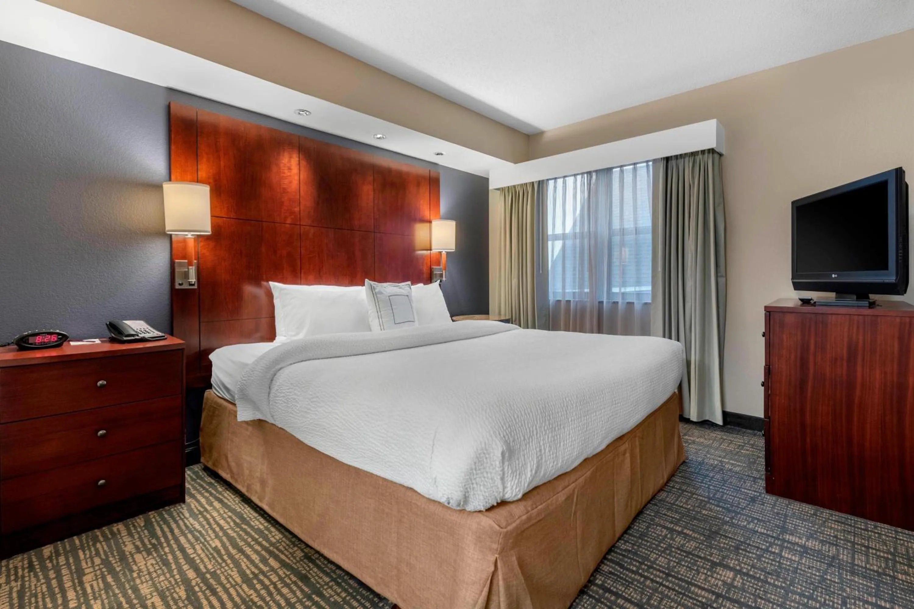 Bedroom, Bed in Residence Inn by Marriott Columbus