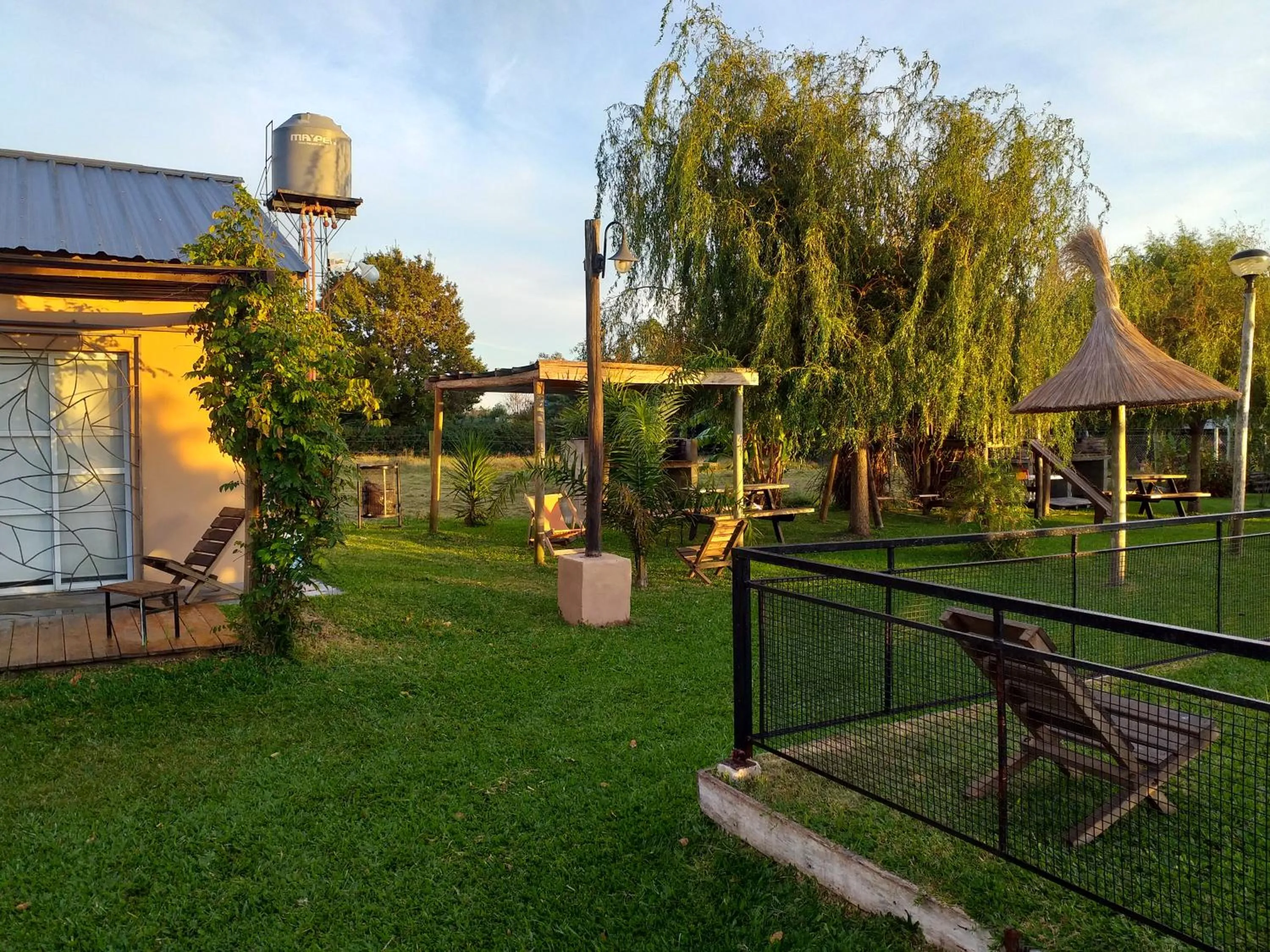 Aitue Bungalows
