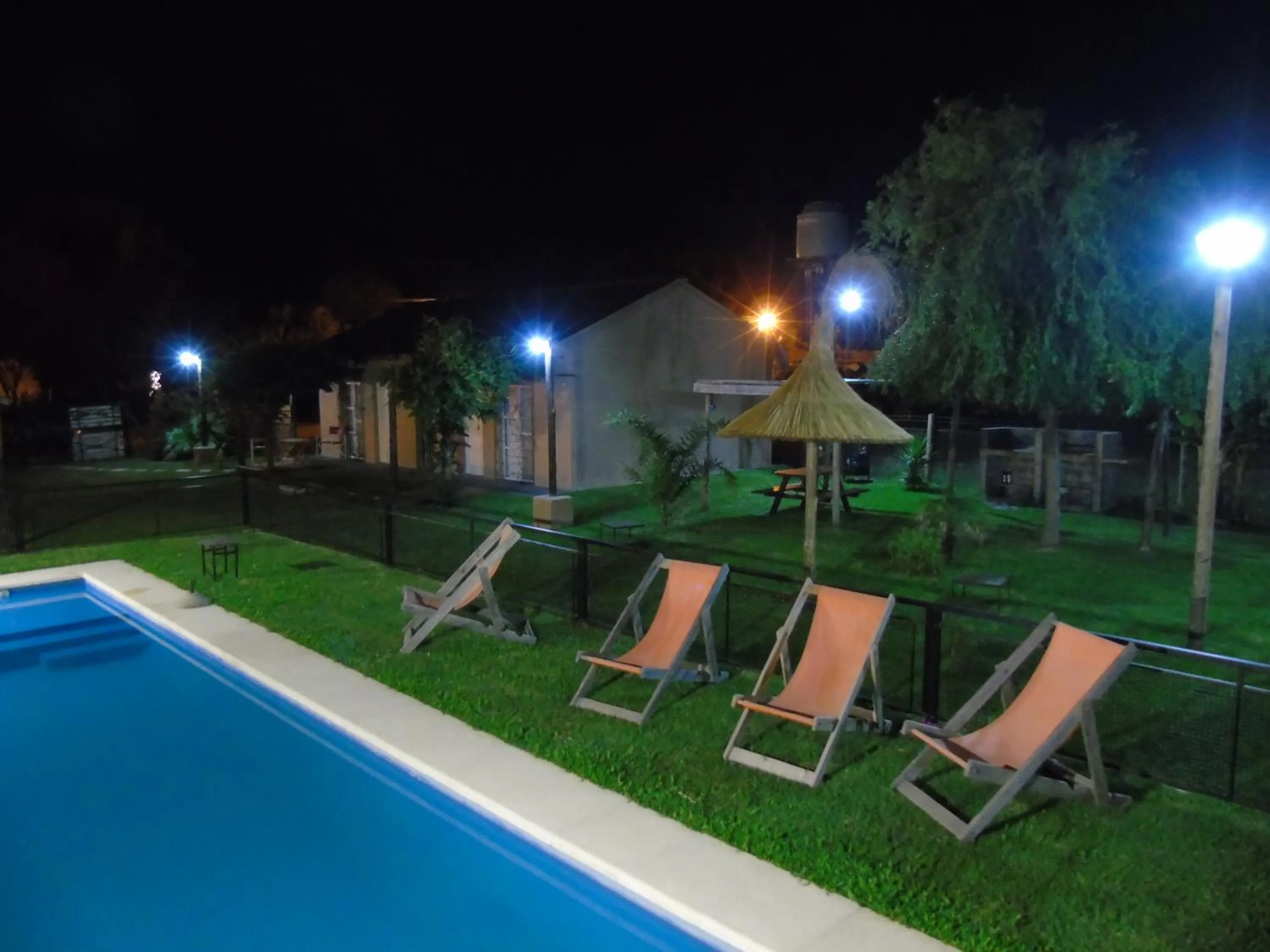 Aitue Bungalows