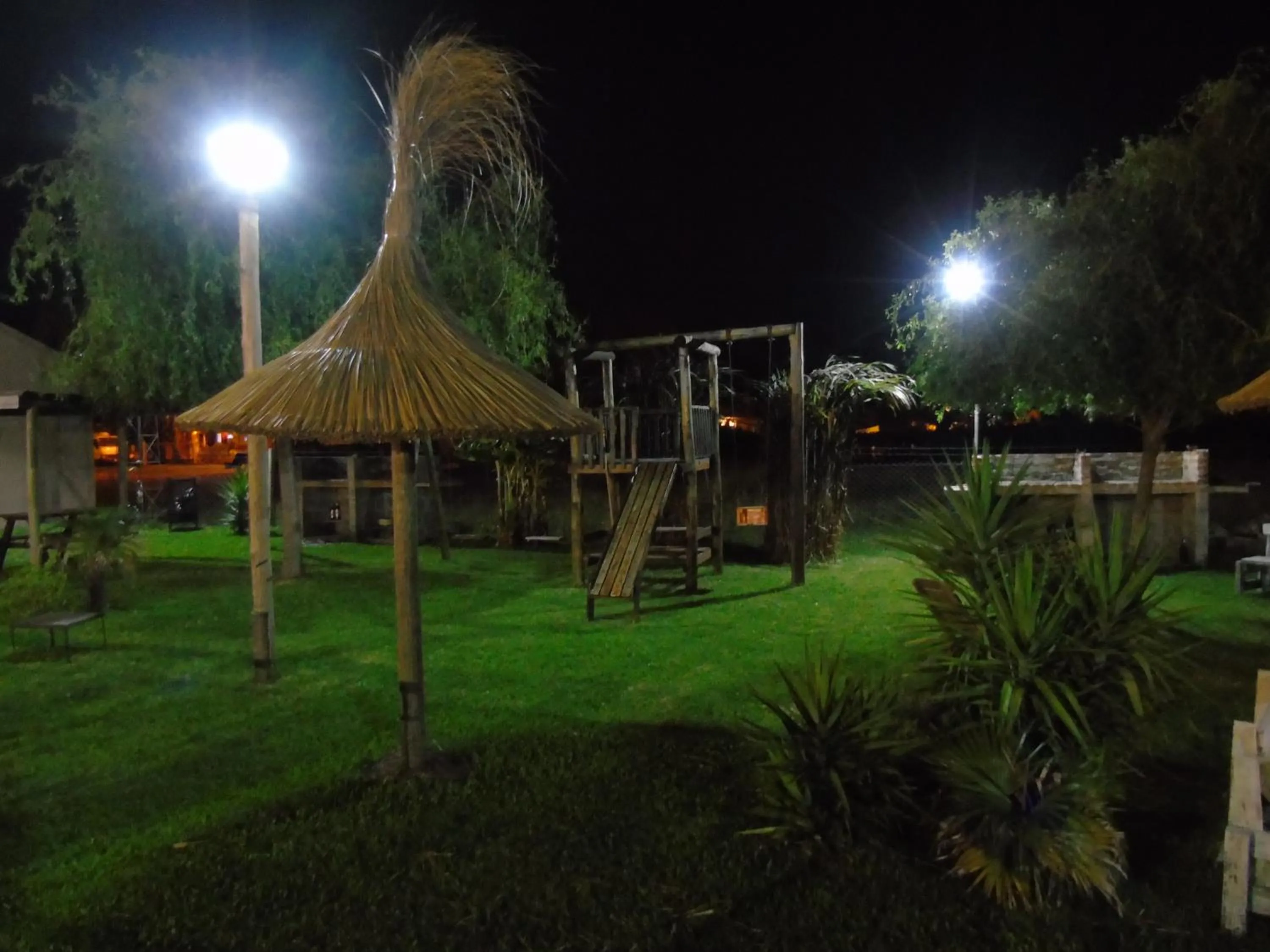 Aitue Bungalows
