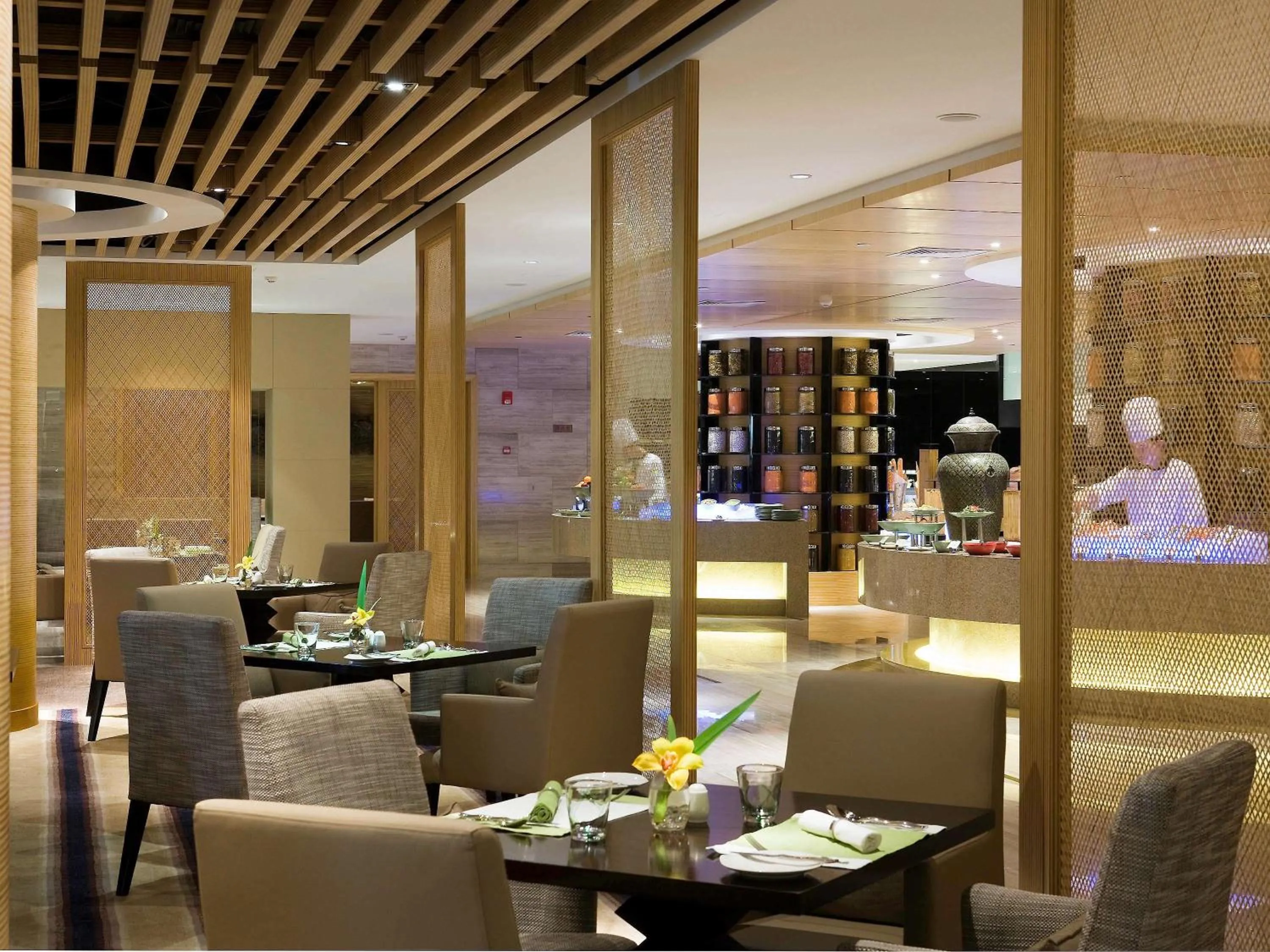 Restaurant/Places to Eat in Hotel Shanghai Sheshan Oriental - Handwritten Collection