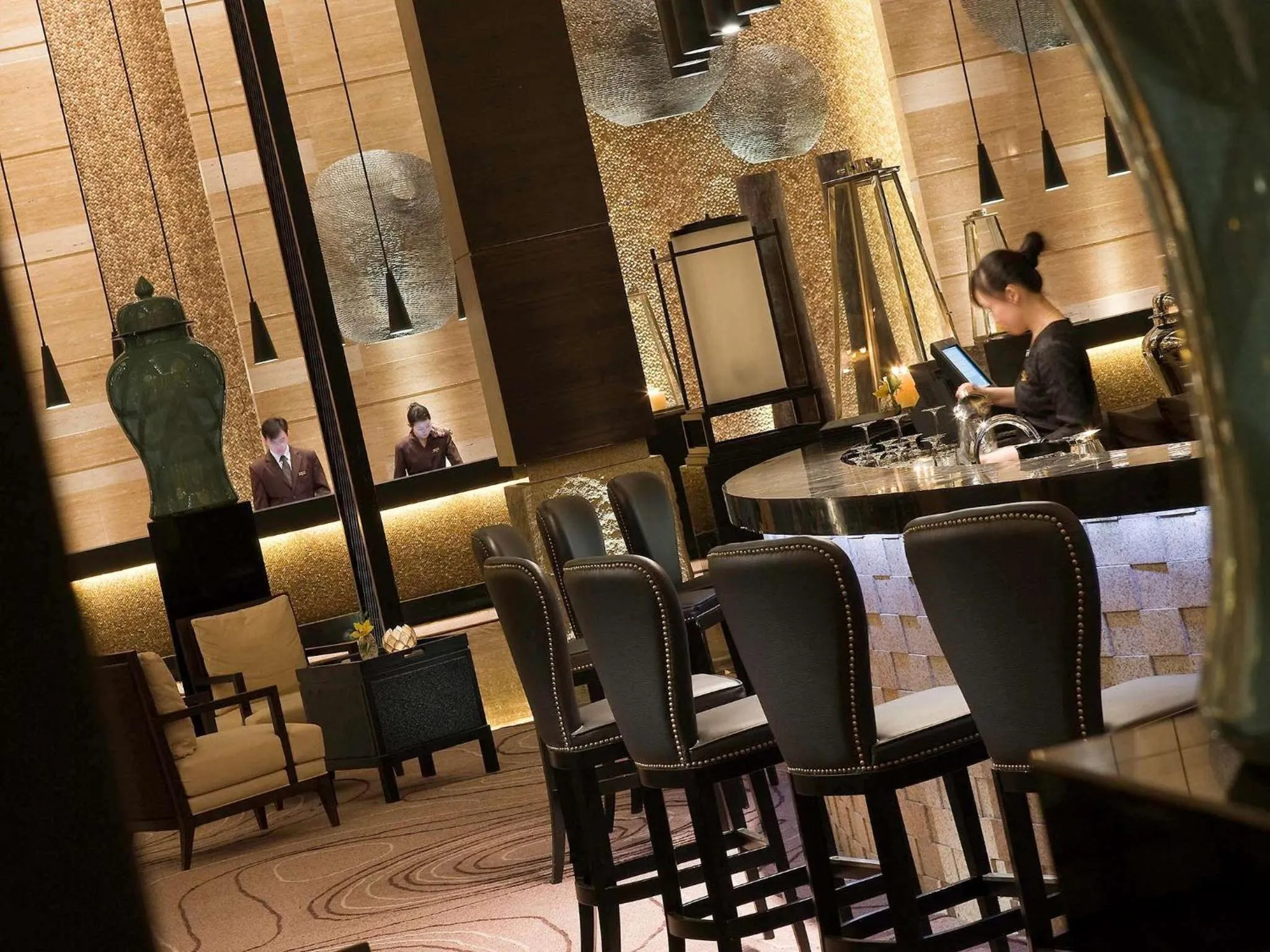 Lounge or bar, Restaurant/Places to Eat in Hotel Shanghai Sheshan Oriental - Handwritten Collection