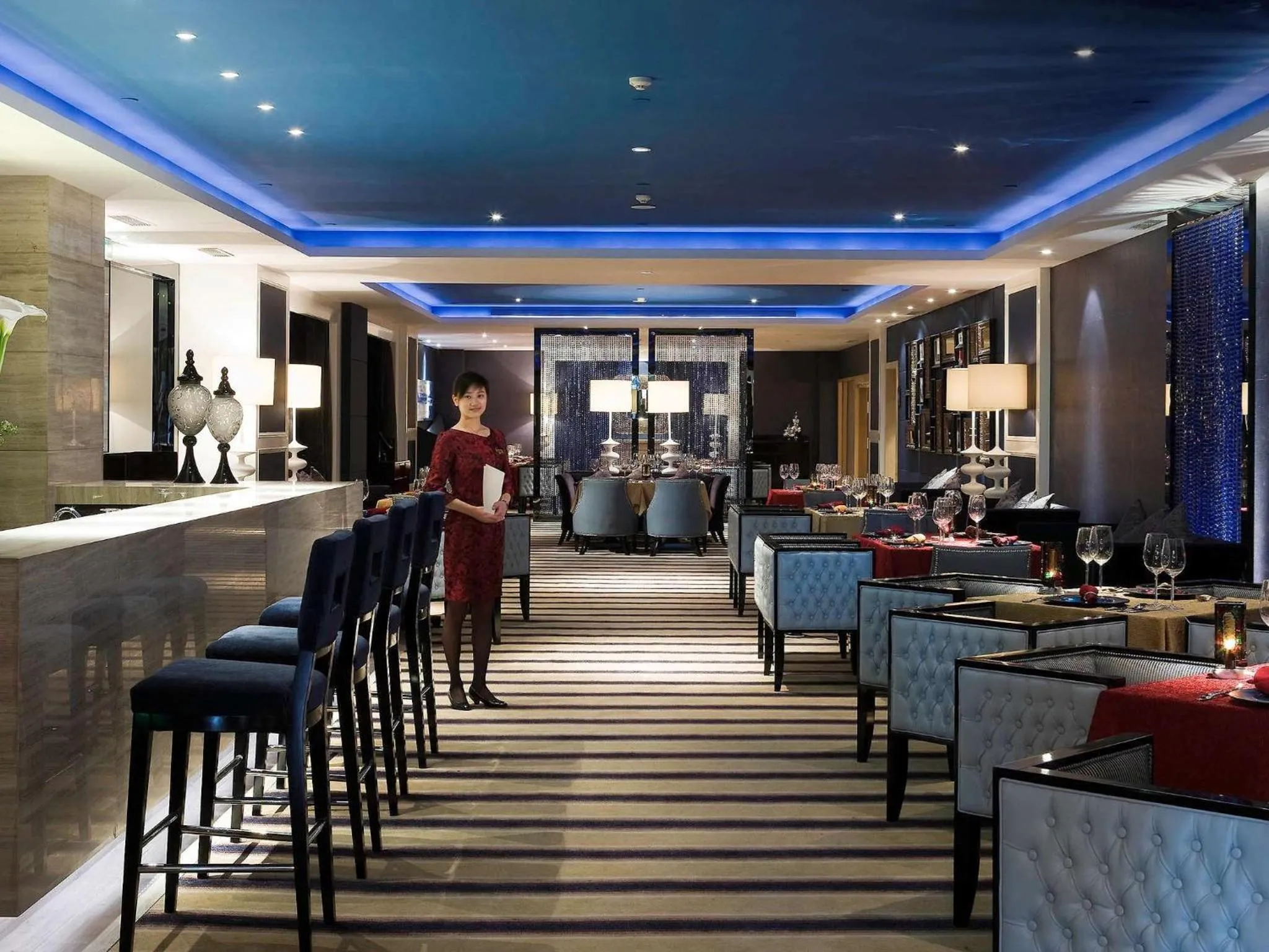 Restaurant/Places to Eat in Hotel Shanghai Sheshan Oriental - Handwritten Collection