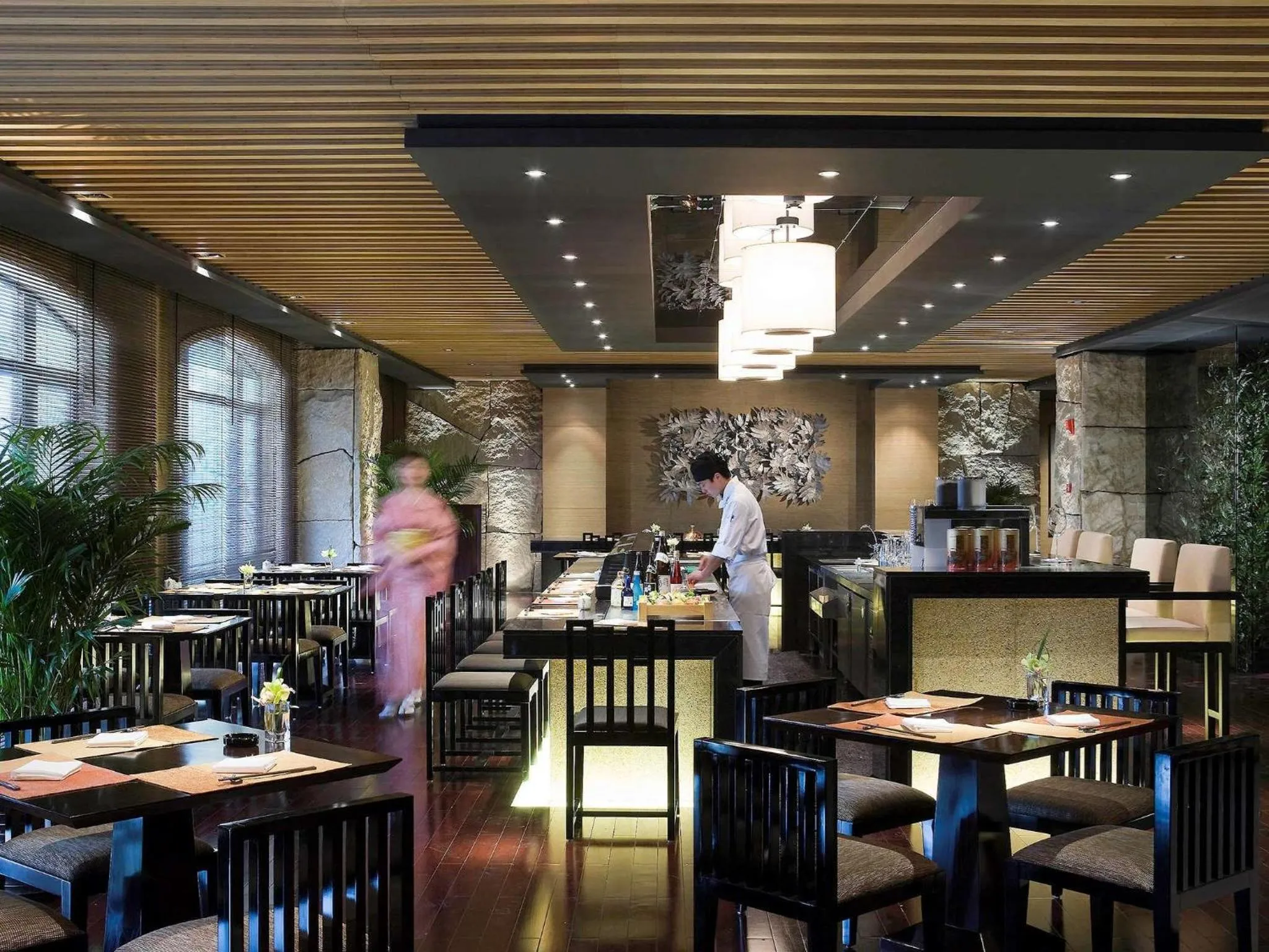 Restaurant/Places to Eat in Hotel Shanghai Sheshan Oriental - Handwritten Collection