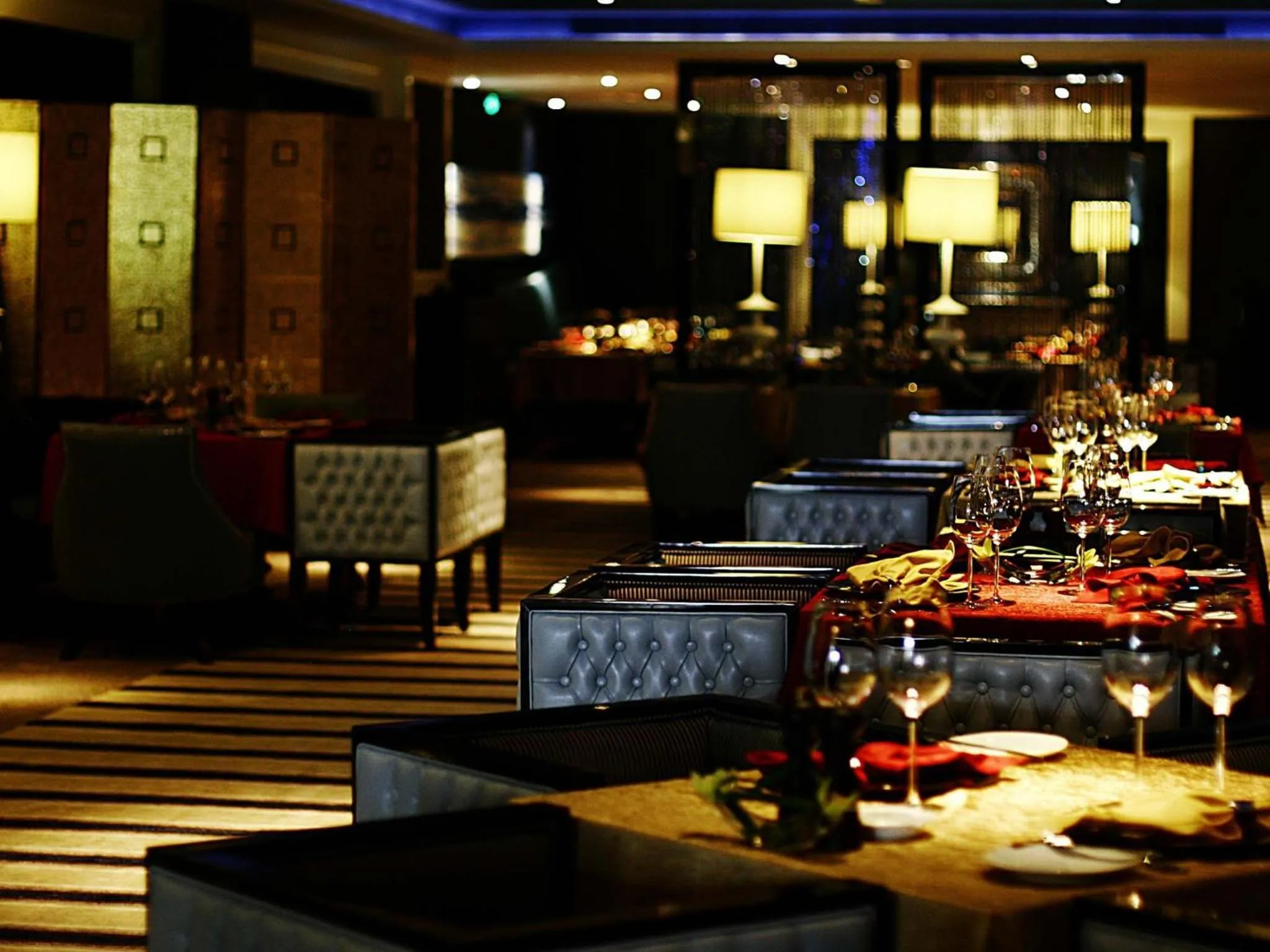 Restaurant/places to eat in Hotel Shanghai Sheshan Oriental - Handwritten Collection